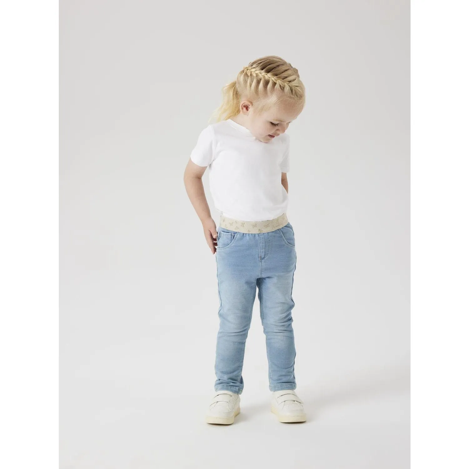 Summer Vibes Street Essential Name It Light Blue Denim Butterfly Salli Slim Sweat Jeans Noos