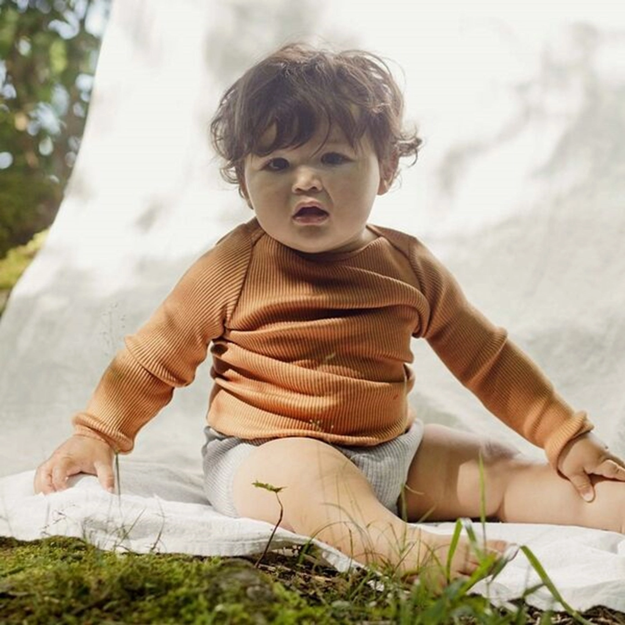 Sophisticated Style Minimalisma Belfast Blouse Rooibos