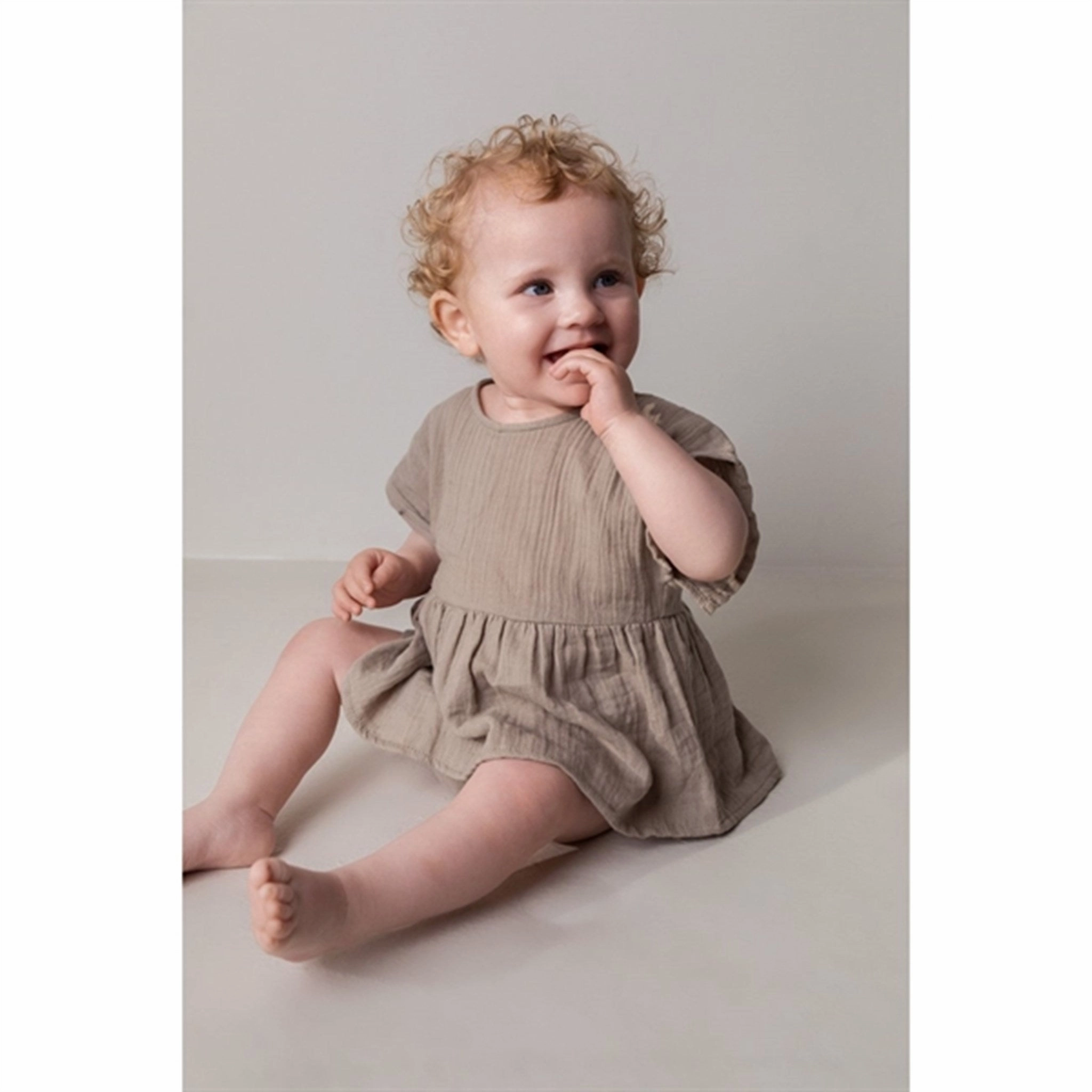 Contemporary Style MarMar Sandstone Tioro T-shirt