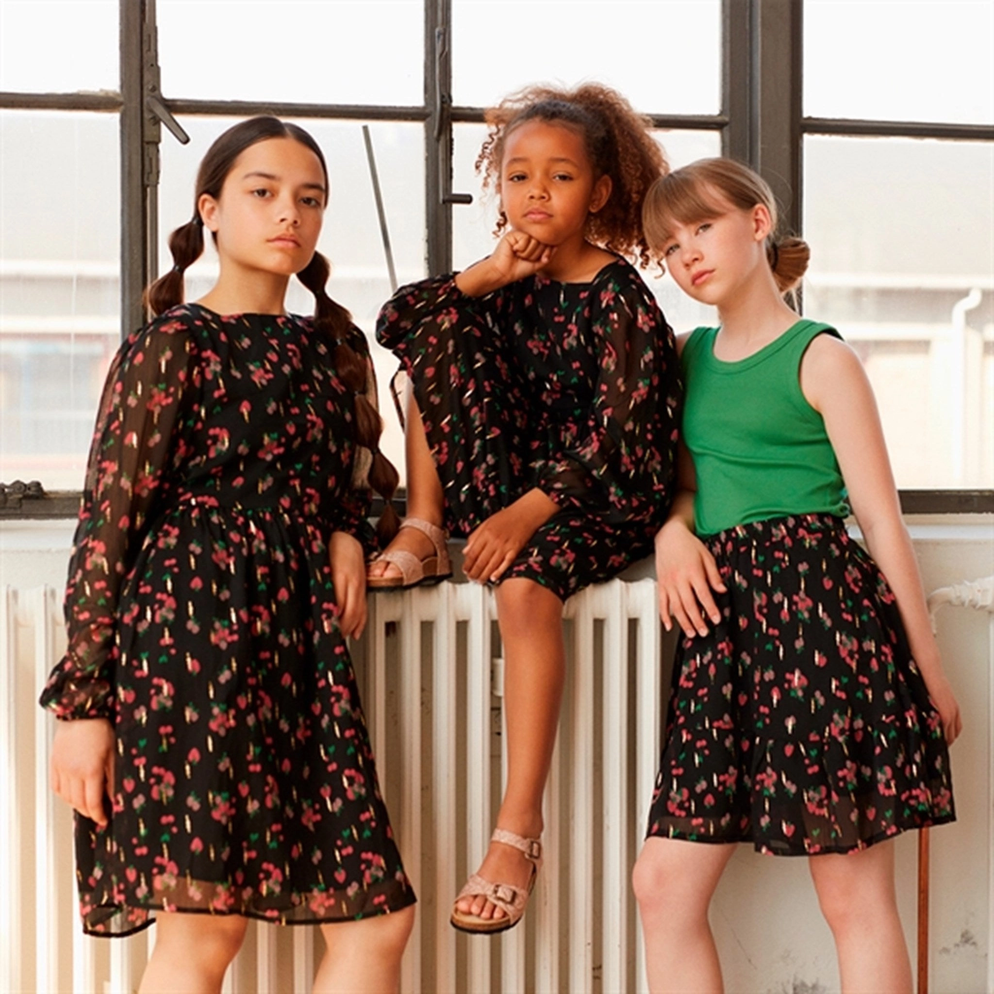 Sofie Schnoor Black Dress Luxury Feel Scalloped-Edge