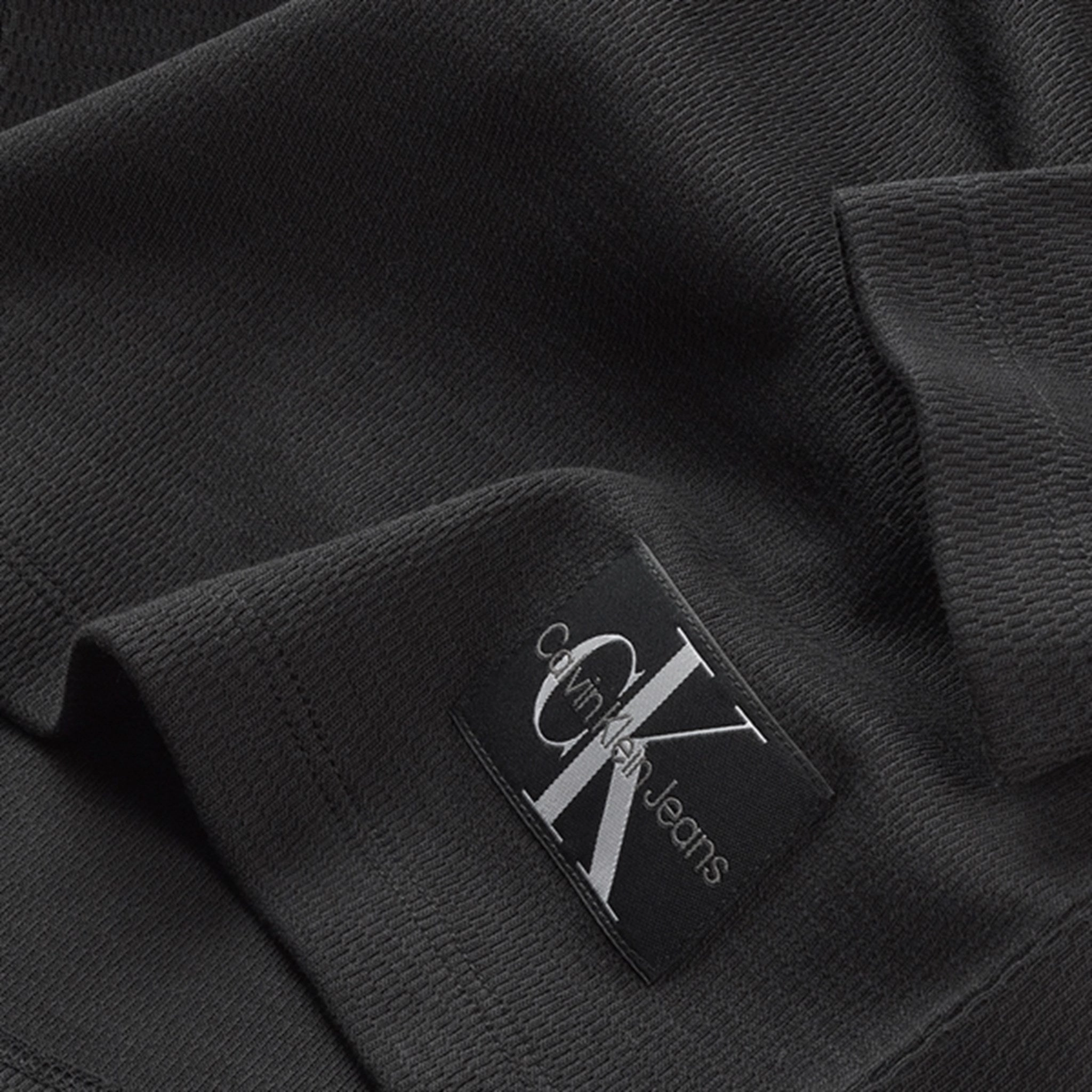 Calvin Klein Modern Waffle Blouse Black High-Quality Craftsmanship Flexible Placket Structure