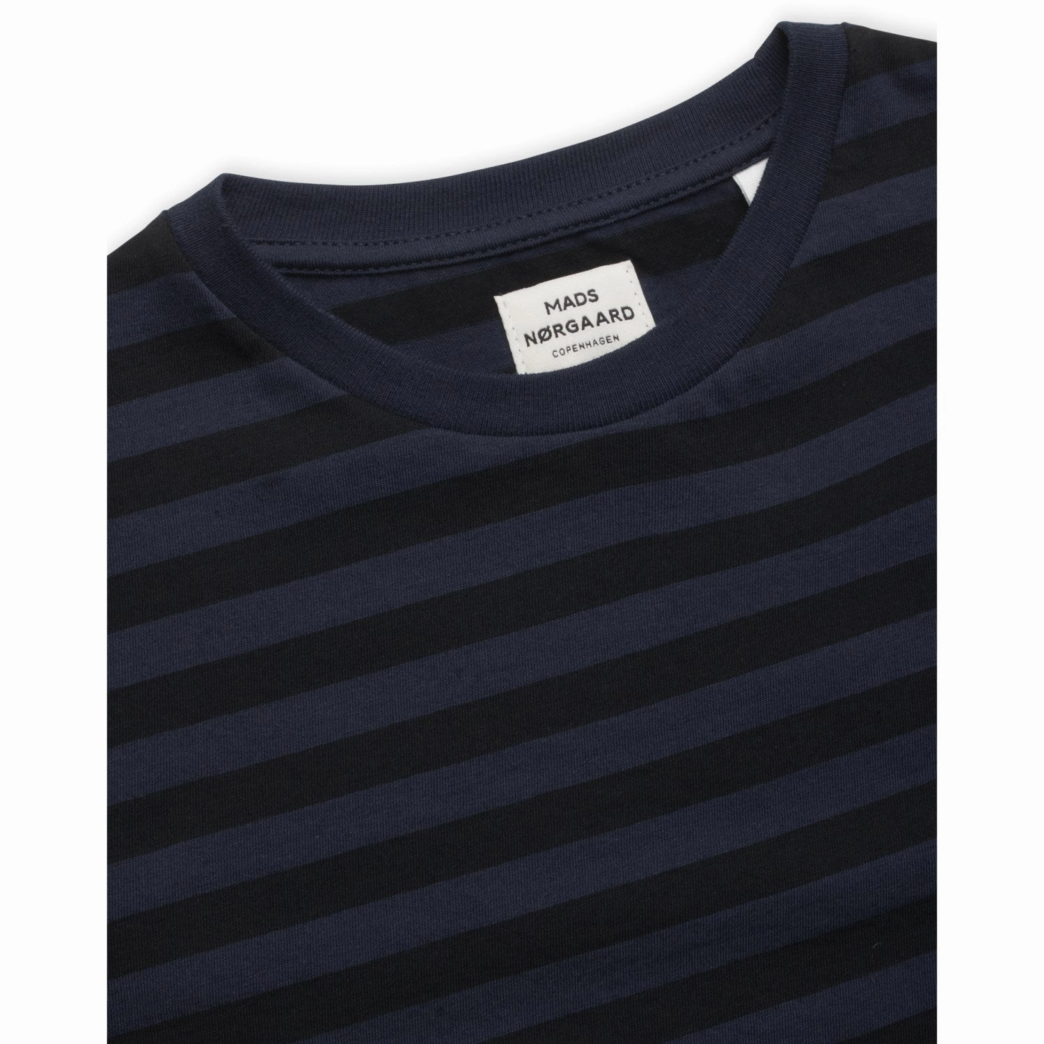simple design Perfect For Relaxing Mads N?rgaard Navy/Black Organic Midi Thorlino Tee Fav