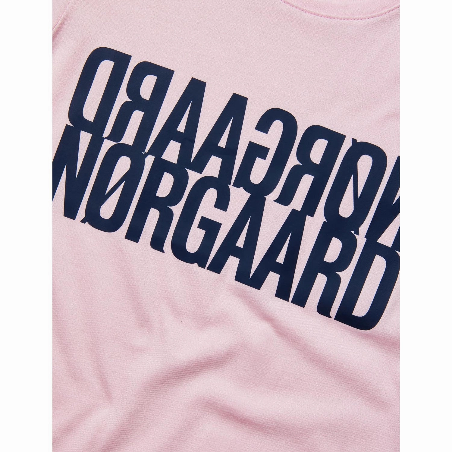 Functional Style MinimalBranding Mads N?rgaard Parfait Pink Single Organic Tuvina Tee