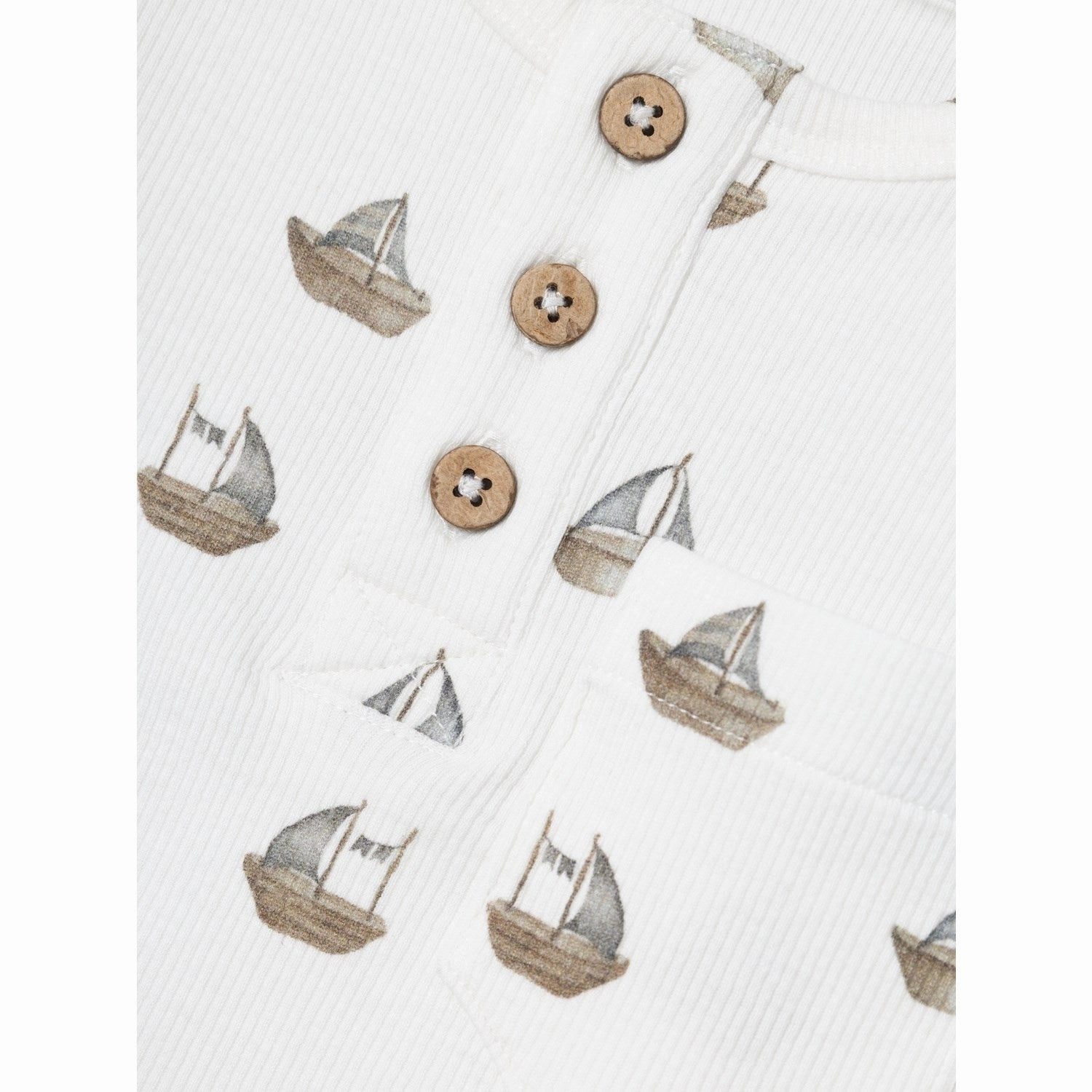 Lil'Atelier Coconut Milk Boat Gavo Slim Blouse Raw edge Lounge Wear