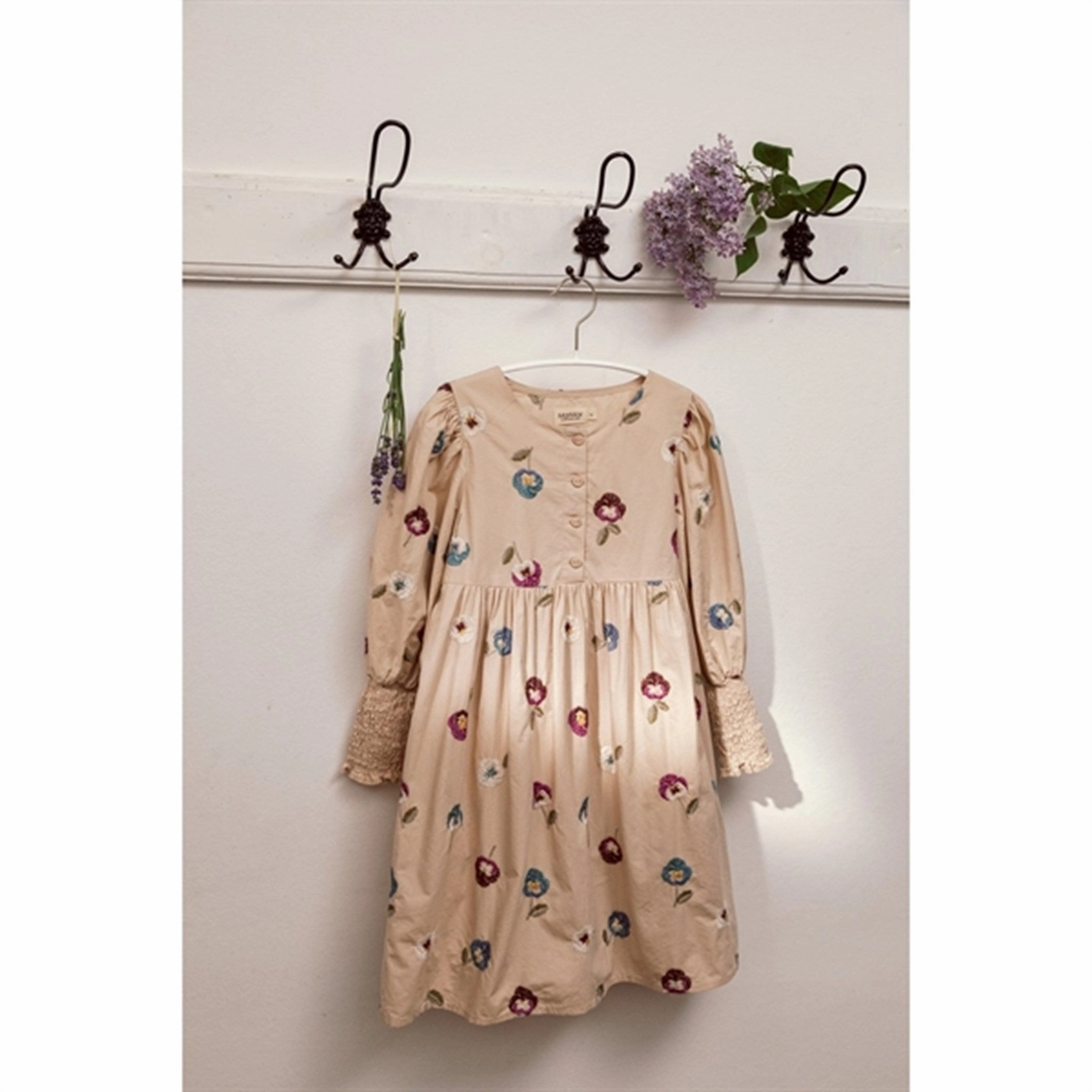 Dreamy Motion Vibrant Aesthetic MarMar Pansy Embroidery Dura Dress