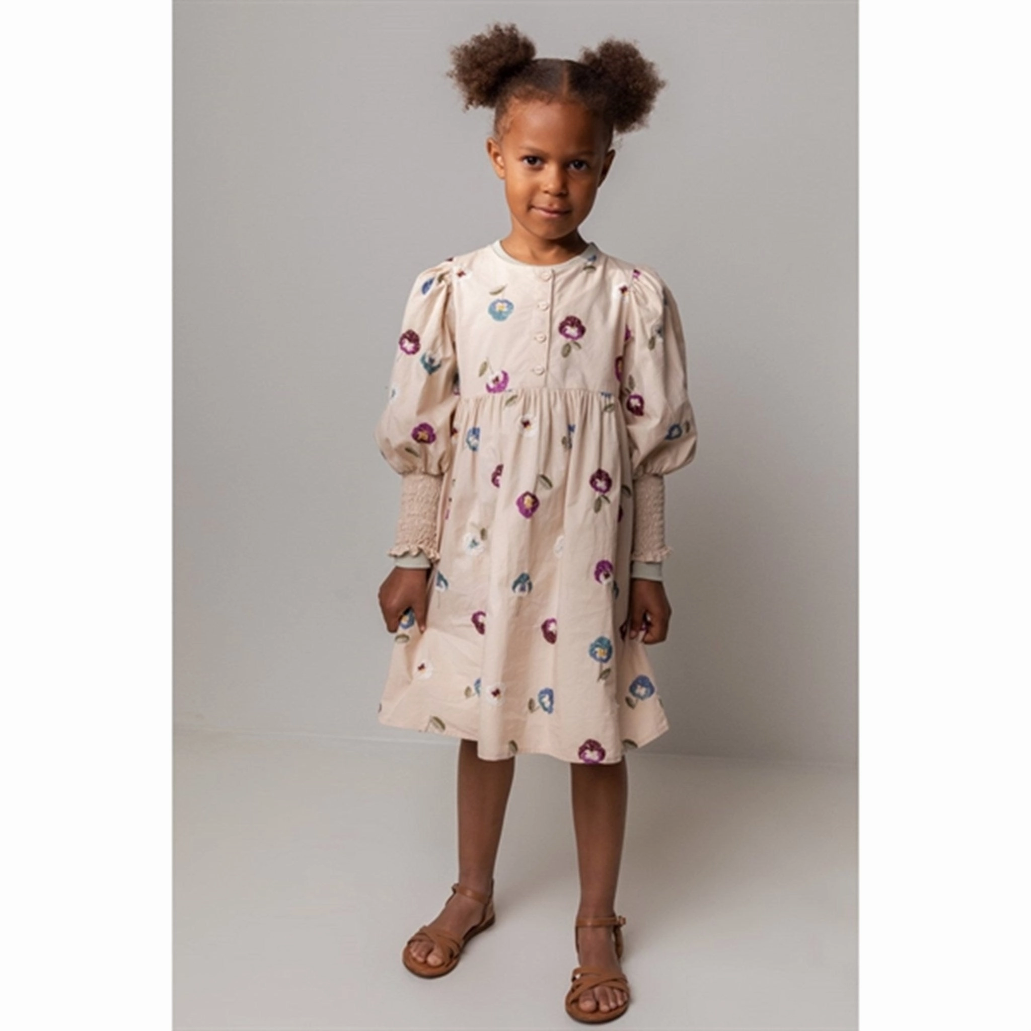 Tailored Piece Calm Shine MarMar Pansy Embroidery Dura Dress