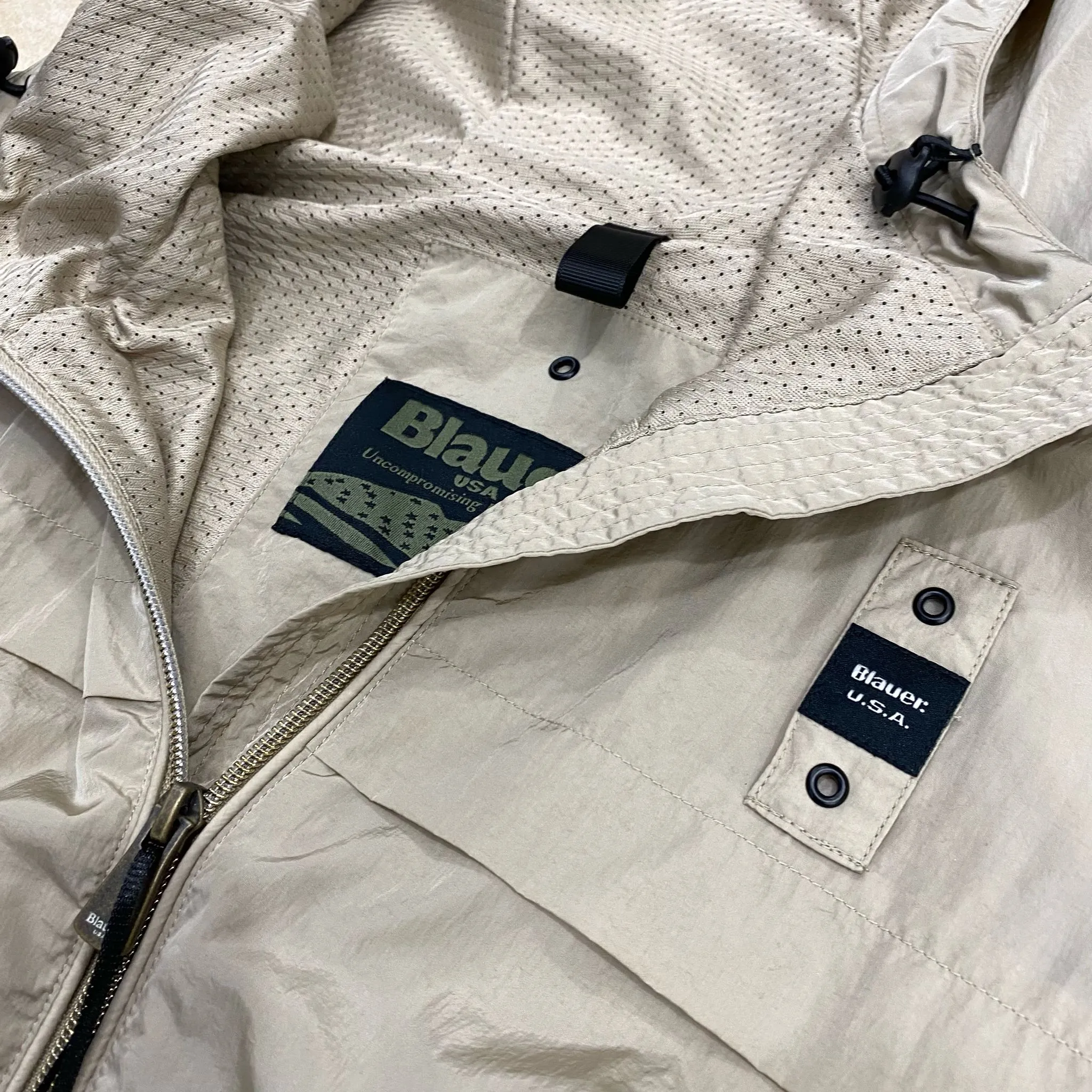 Core Style polka dotted Blauer giubbino traspirante da donna con cappuccio Burrage 25SBLDC01328-007131 283 beige