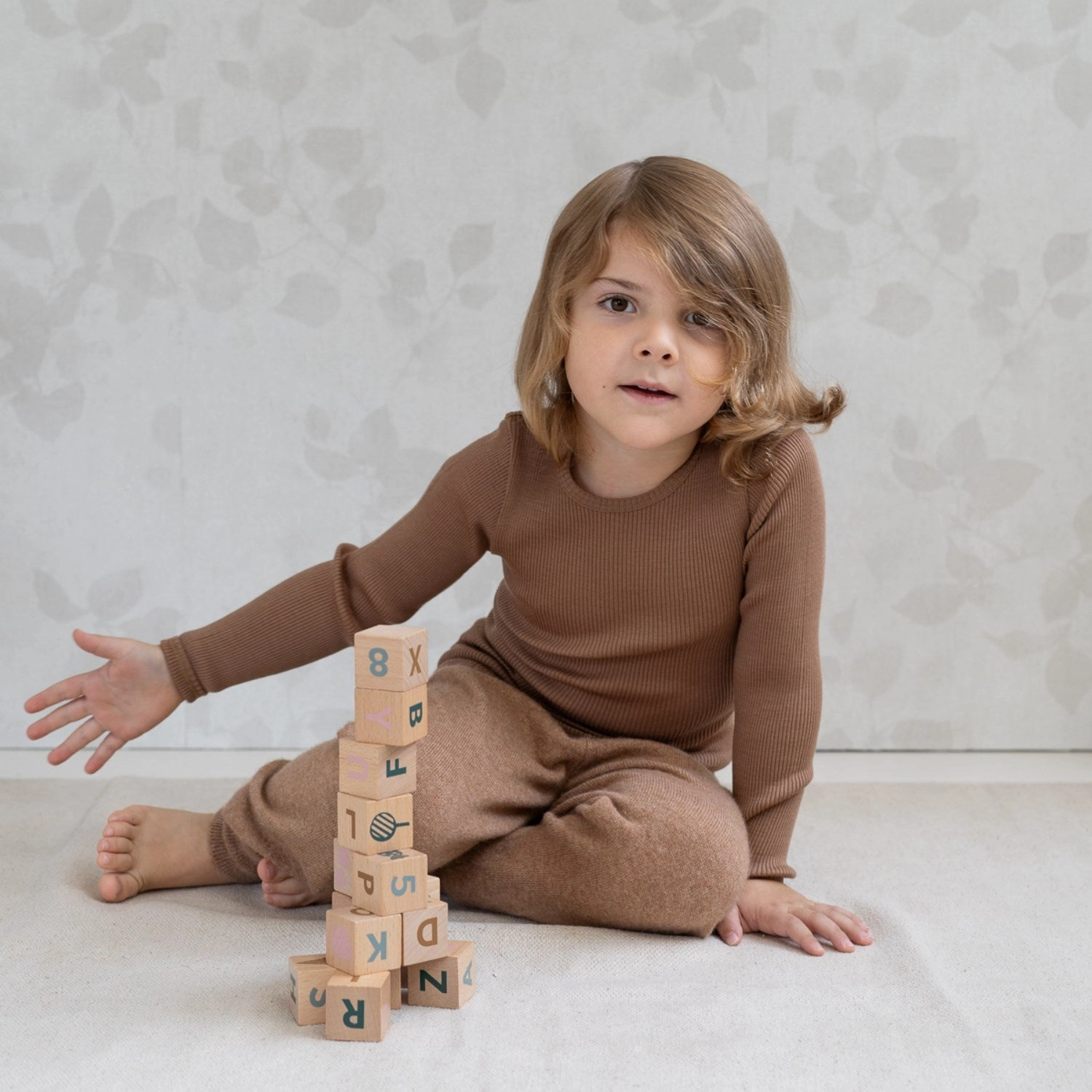 Minimalisma Toffee Atlantic Blouse Gym Appropriate Split hem