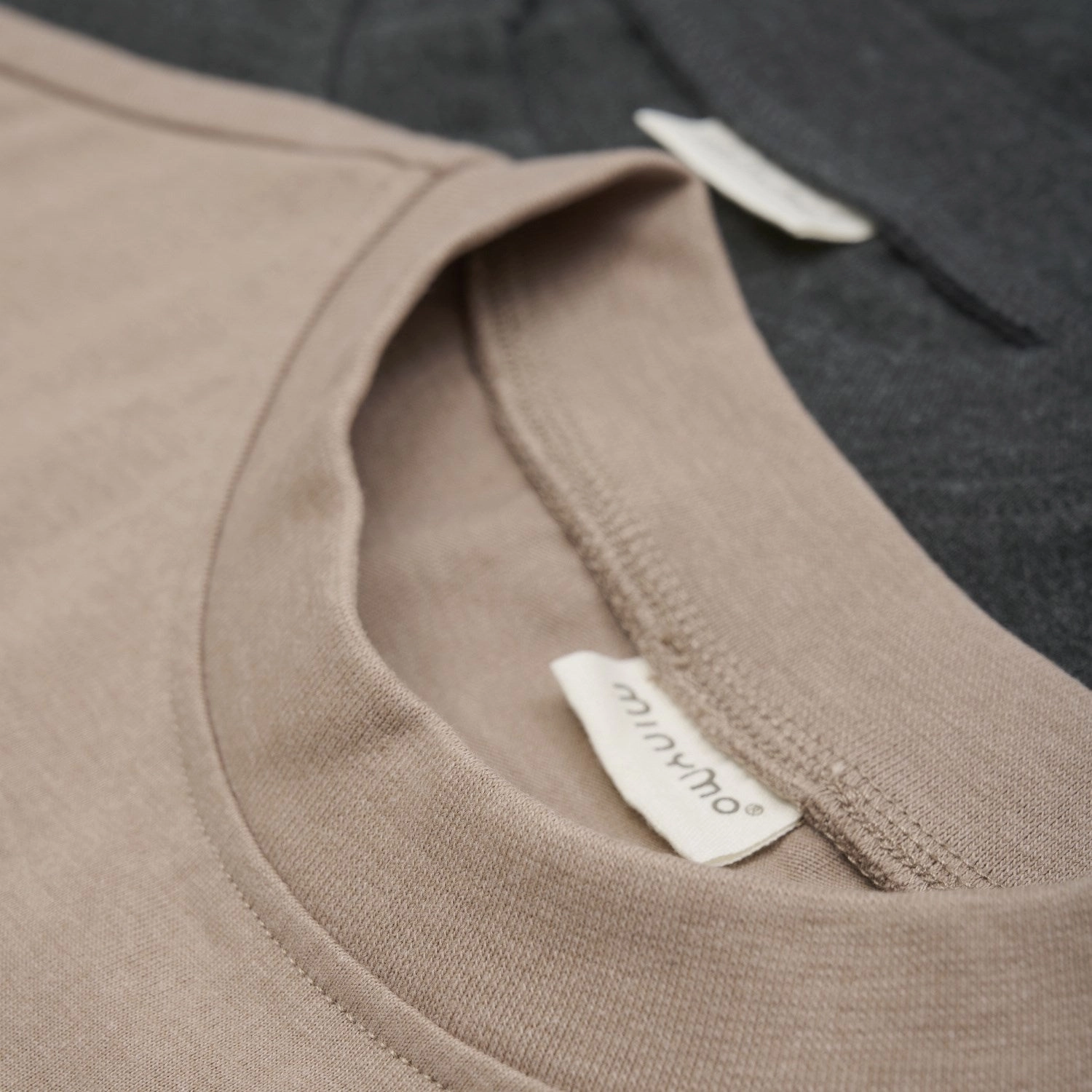 Minymo Fossil T-Shirt Loose Fit 2-Pack FadeResistantPrint All Season Wear