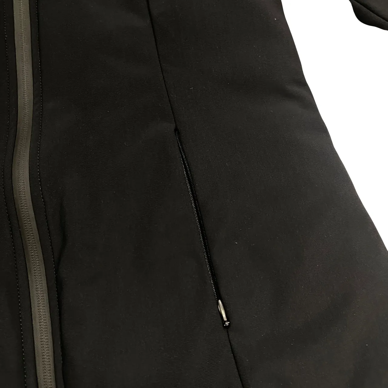 Trez Giacca da donna con cappuccio staccabile JUSTICE-1001 M47130 281 nero Bravery Office Style