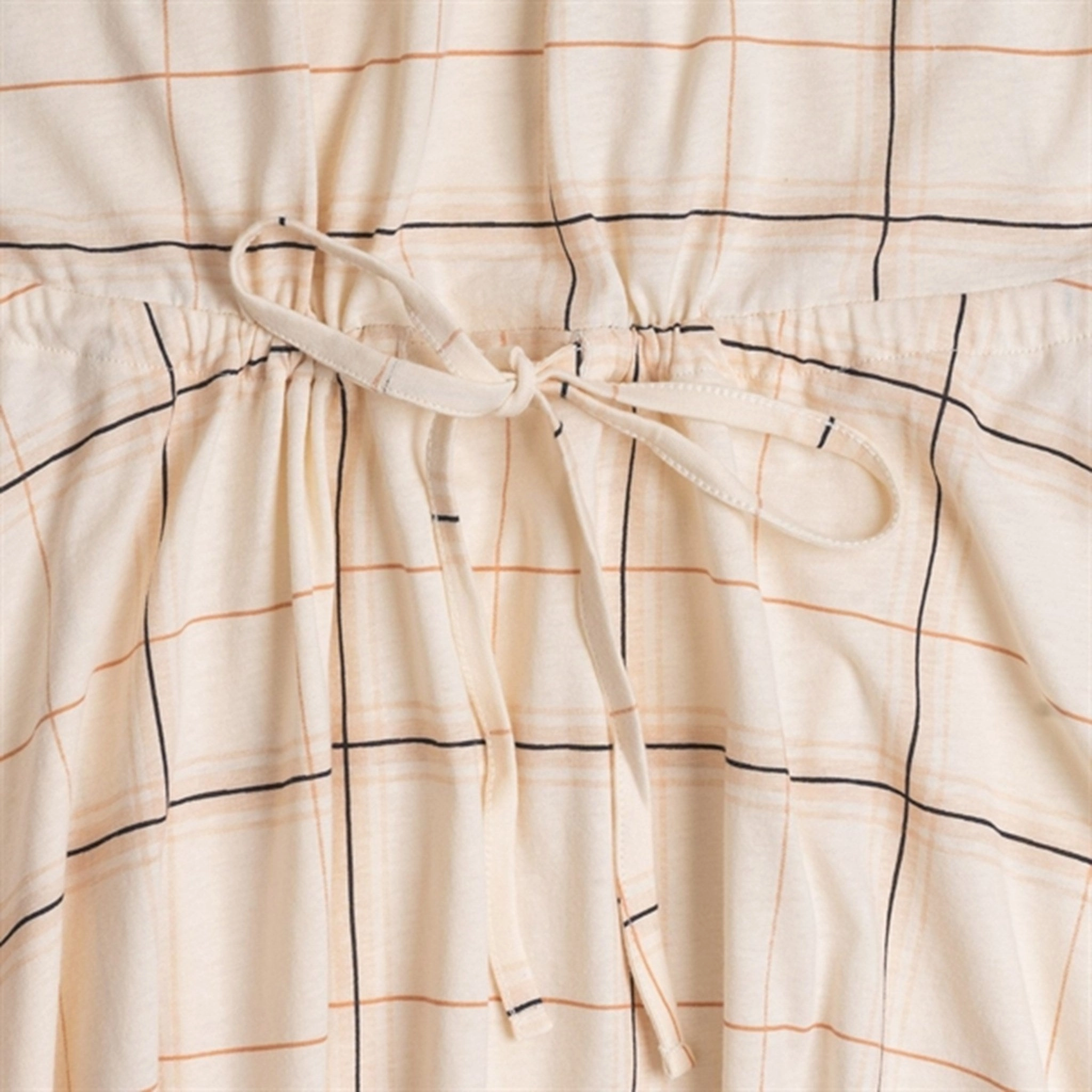 Minimalisma Lively Dress Checks Eye Catching Luxe Comfort