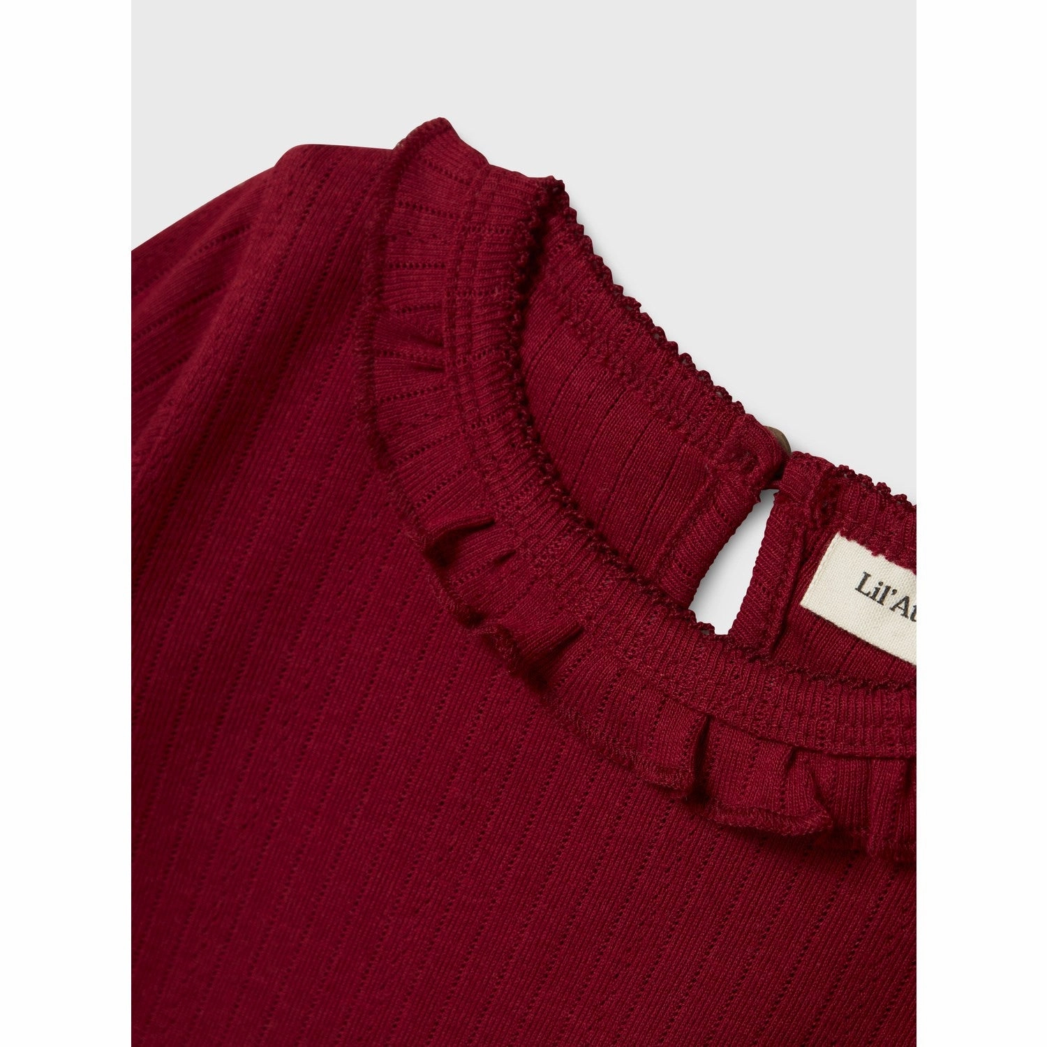 Unisex Design bohemian flair Lil'Atelier Red Dahlia Rachel Nim Slim Blouse