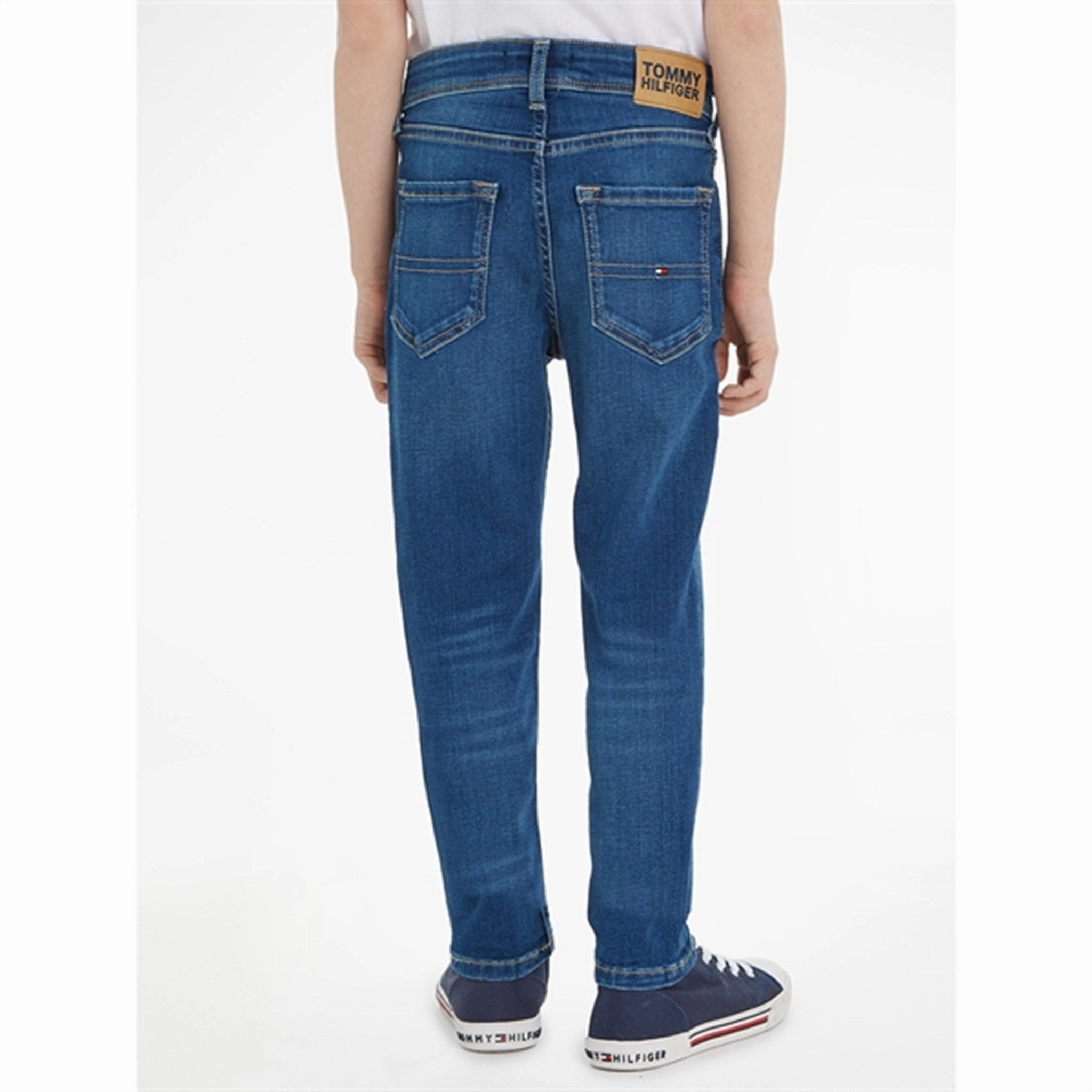 Fashion Lover Classic Wear Modern Minimalist Tommy Hilfiger Scanton Y Mid Wash Jeans Midusedstr