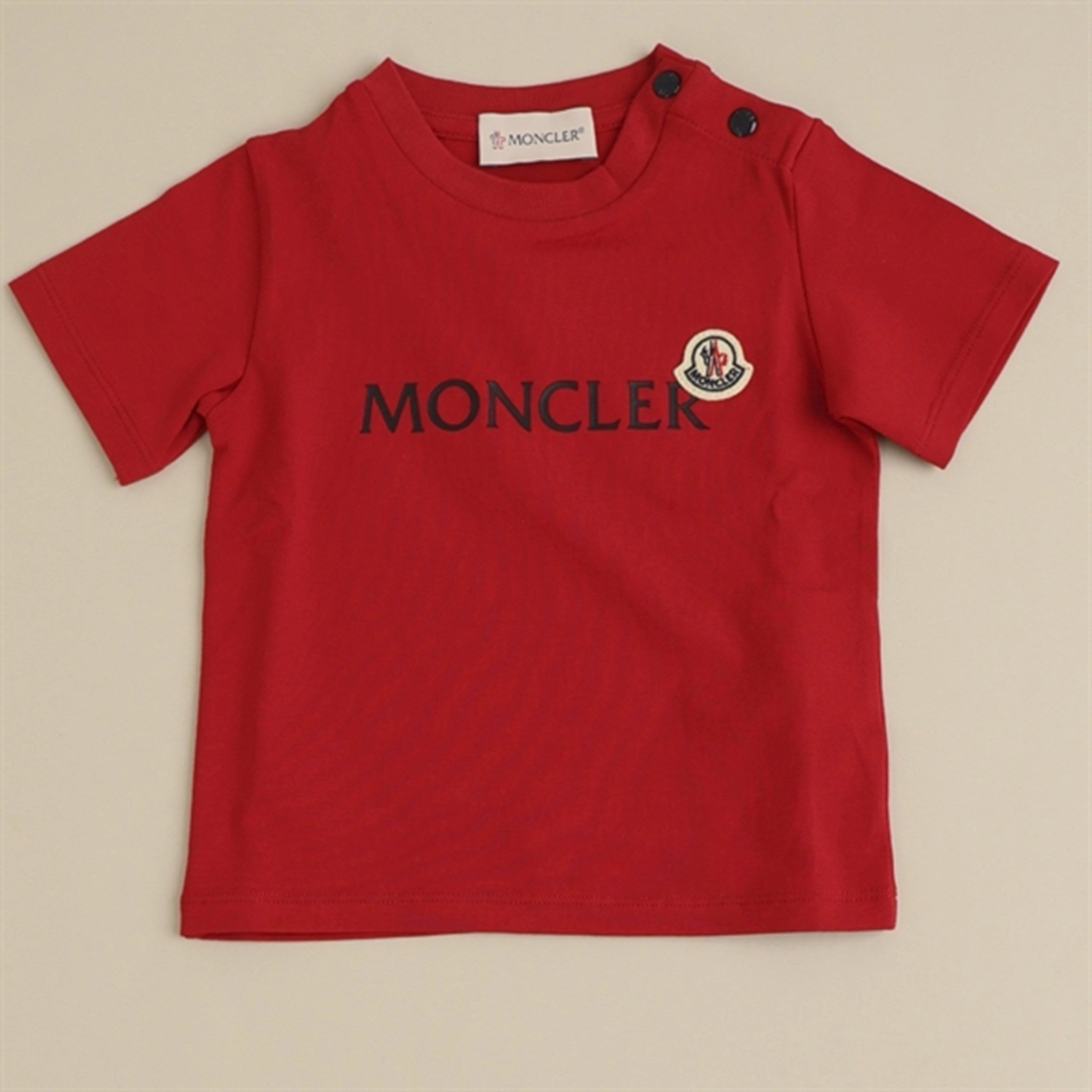 Moncler T-Shirt and Shorts Set Rose Red Balanced Design