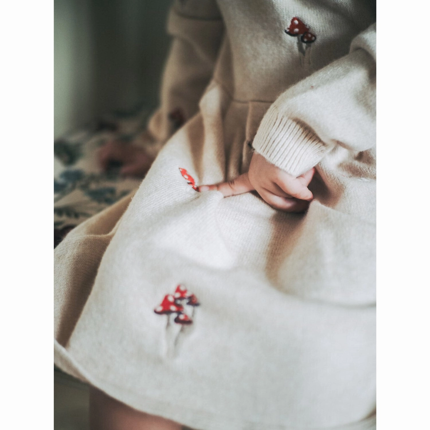 Elegant Motion Neutral Finish Fliink Sandshell Benna Mushroom Dress