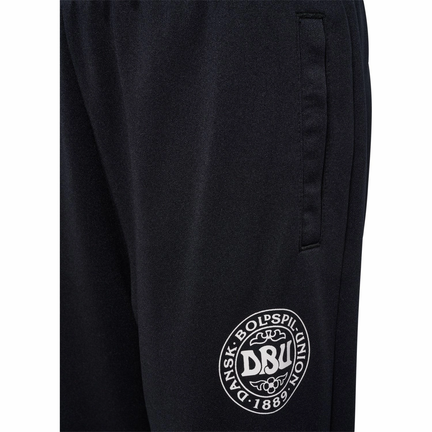Hummel Black DBU Gameday Track Suit QuickPullOn WindproofLayer