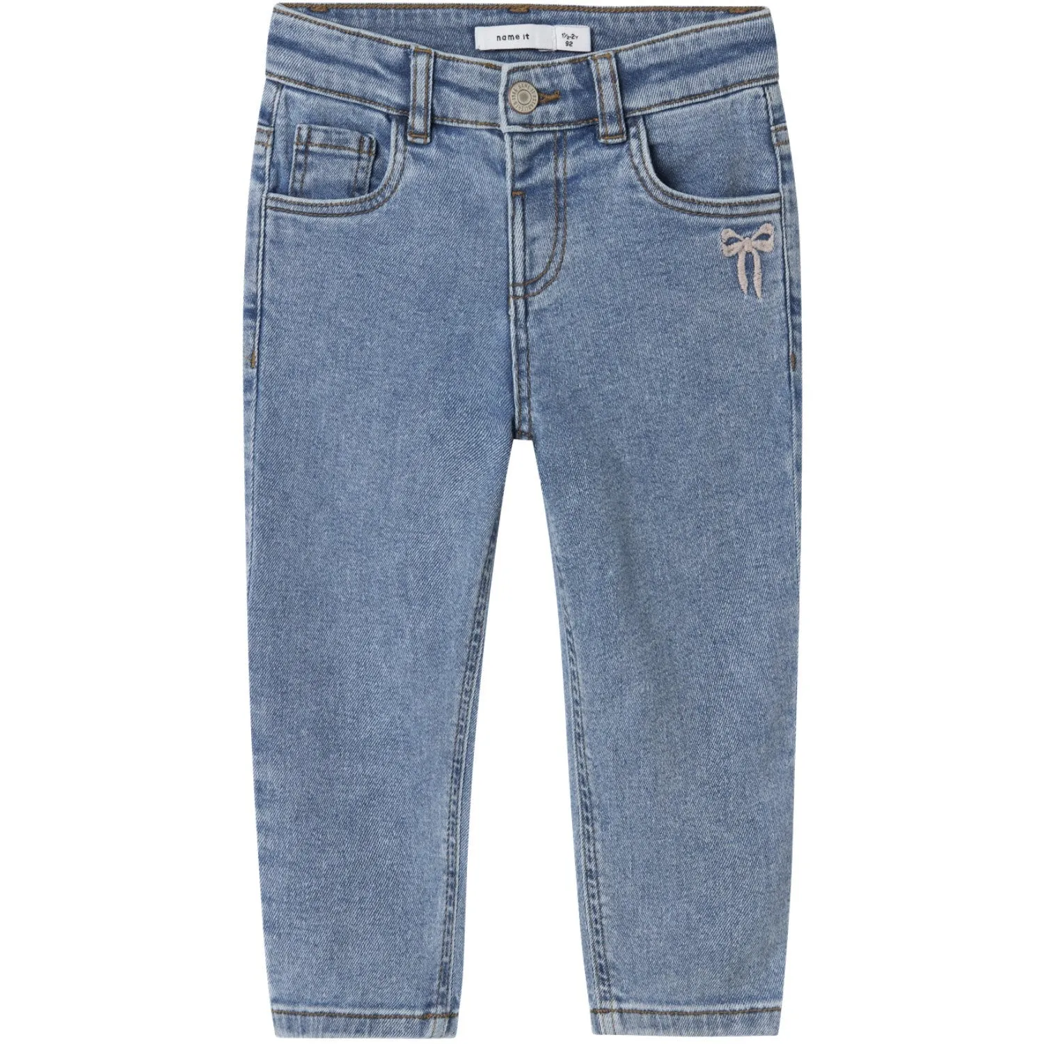 Weekend Style Rainy Day Casual Outfit Name It Medium Blue Denim Bow Embroidery Nmfbella Mom Emb Jeans 1224-Sm Noos