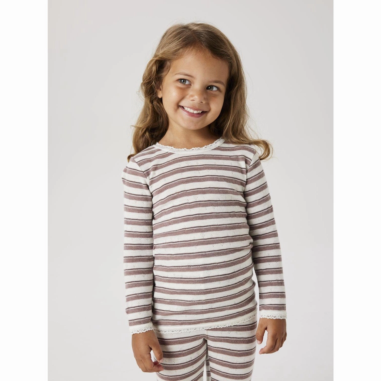 Traveler??s Choice Lightweight Layers Name It Antler Snow White Nmfwang Wool Needle Ls Top Noos