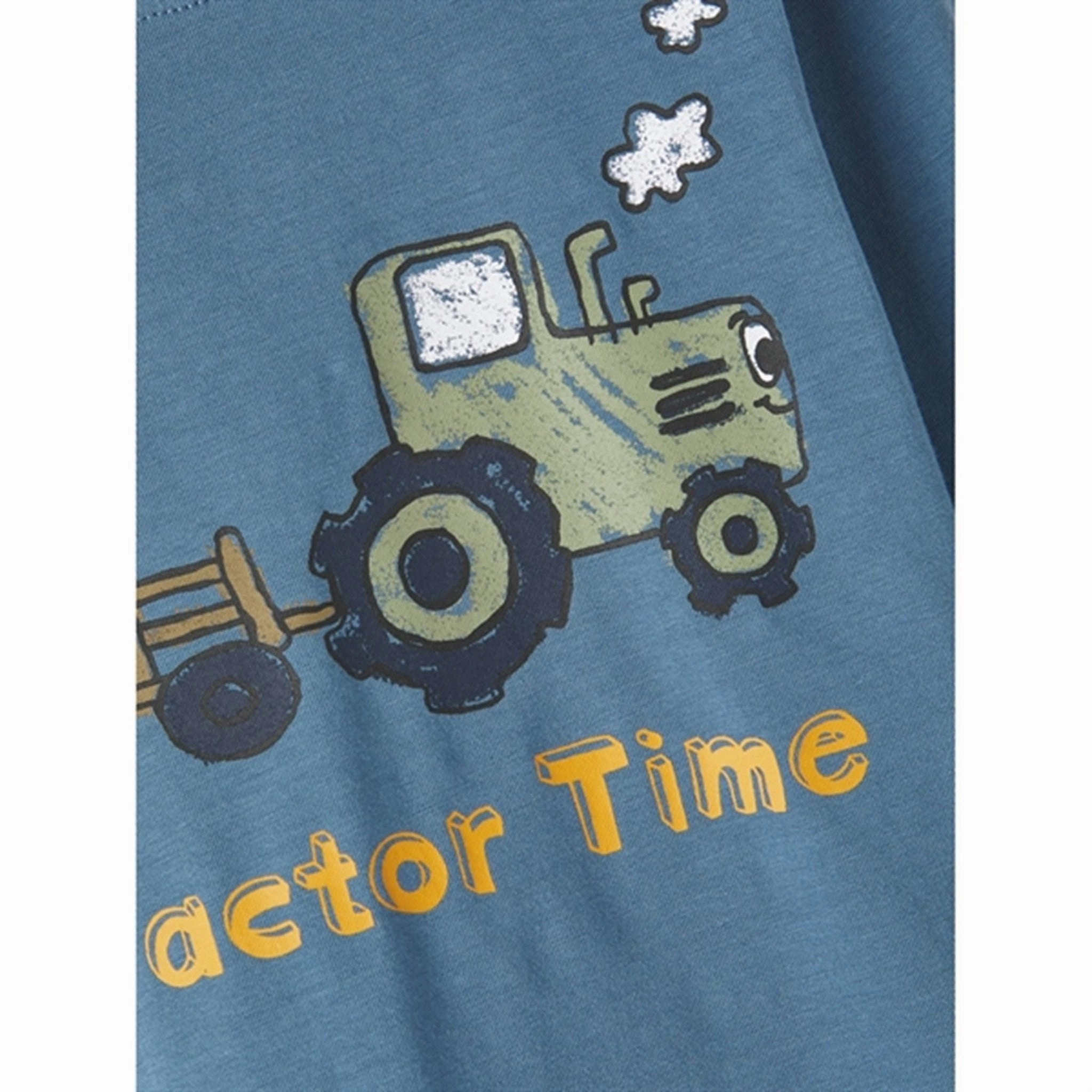 Work From Home Split hem Name it Bluefin Neklan Blouse