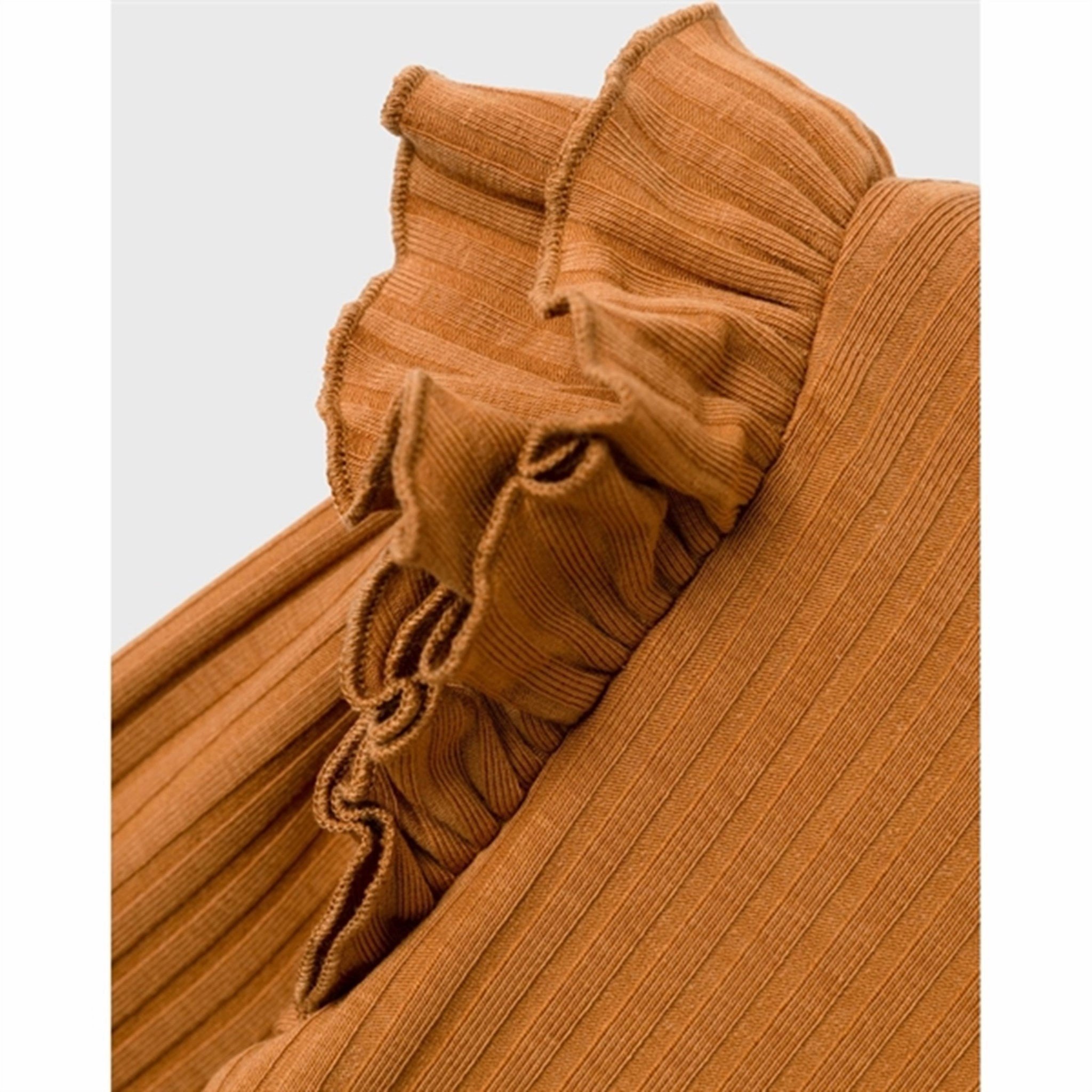 Festive Look holiday season Name it Bone Brown Ralurid Slim Blouse