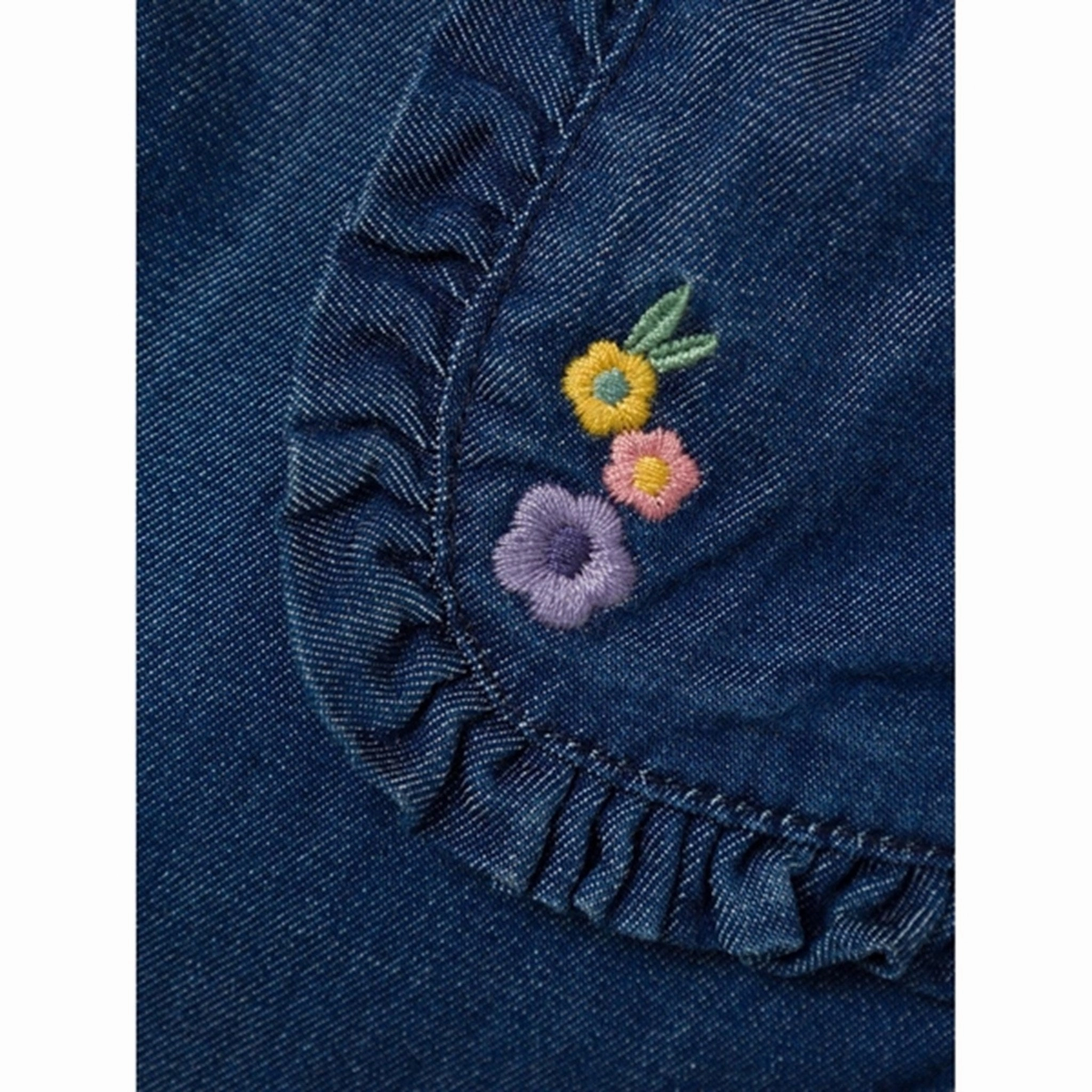 Quality Basic Fit Focus Name it Dark Blue Denim Bella Baggy Denim Jeans