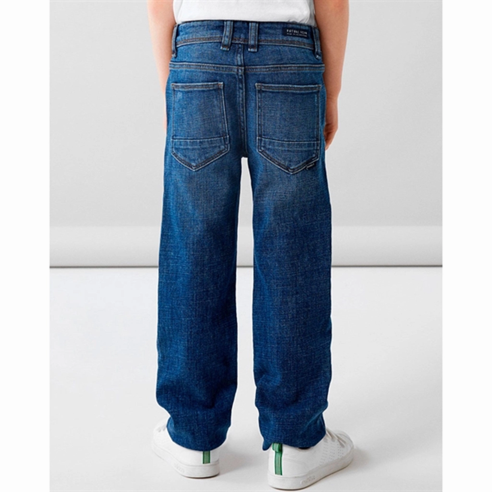Name it Dark Blue Denim Ryan Straight Jeans Noos Barrel Leg Construction Minimalist Styling