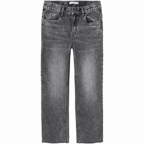 Modern Minimalist Creative Look Chill Outfit Relaxed Style Earthy Name It Dark Grey Denim Rose Wide Jeans Noos