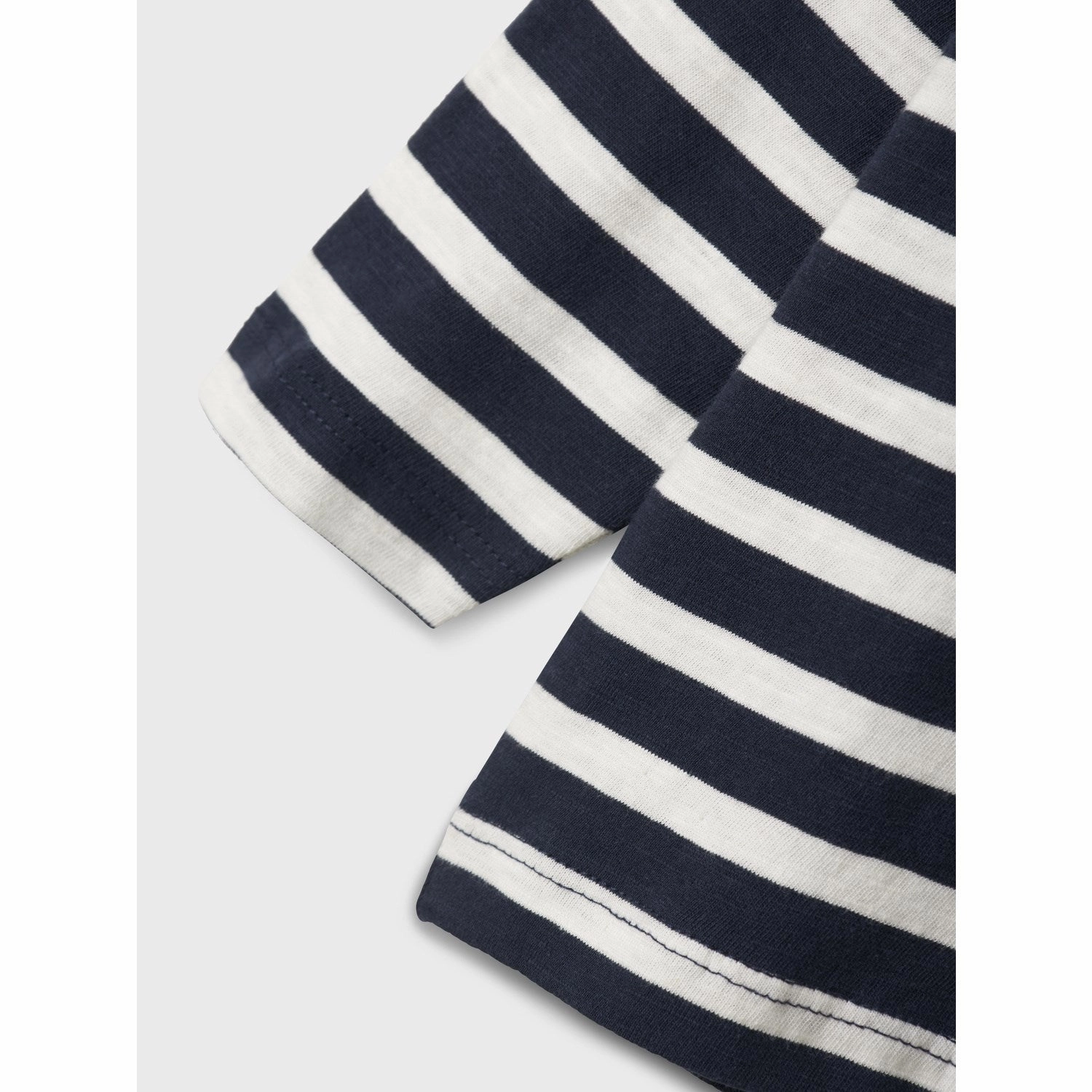 Eye-Catching Pattern Name It Dark Sapphire Vaksel Blouse