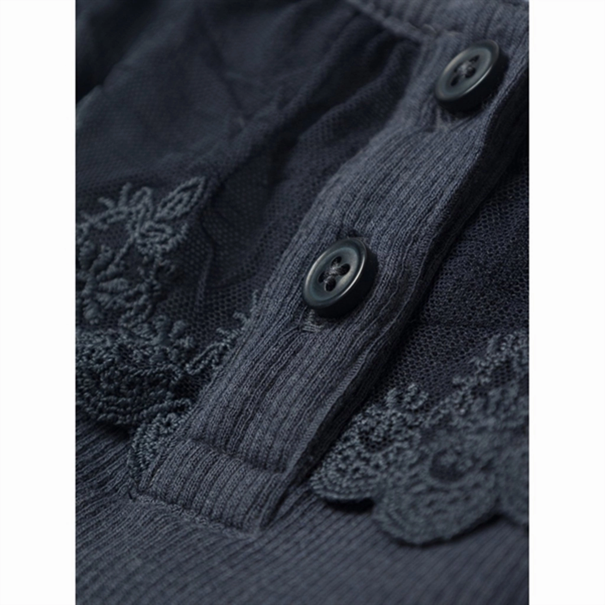 Name it India Ink Nile Blouse Winter Retreat Mesh Insert