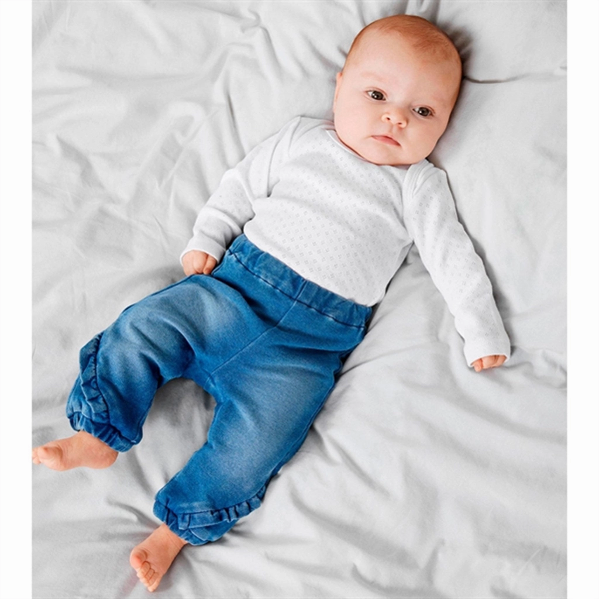 Name it Medium Blue Denim Bella Shaped Jeans Noos Day Off Fit Student Outfit Earthy