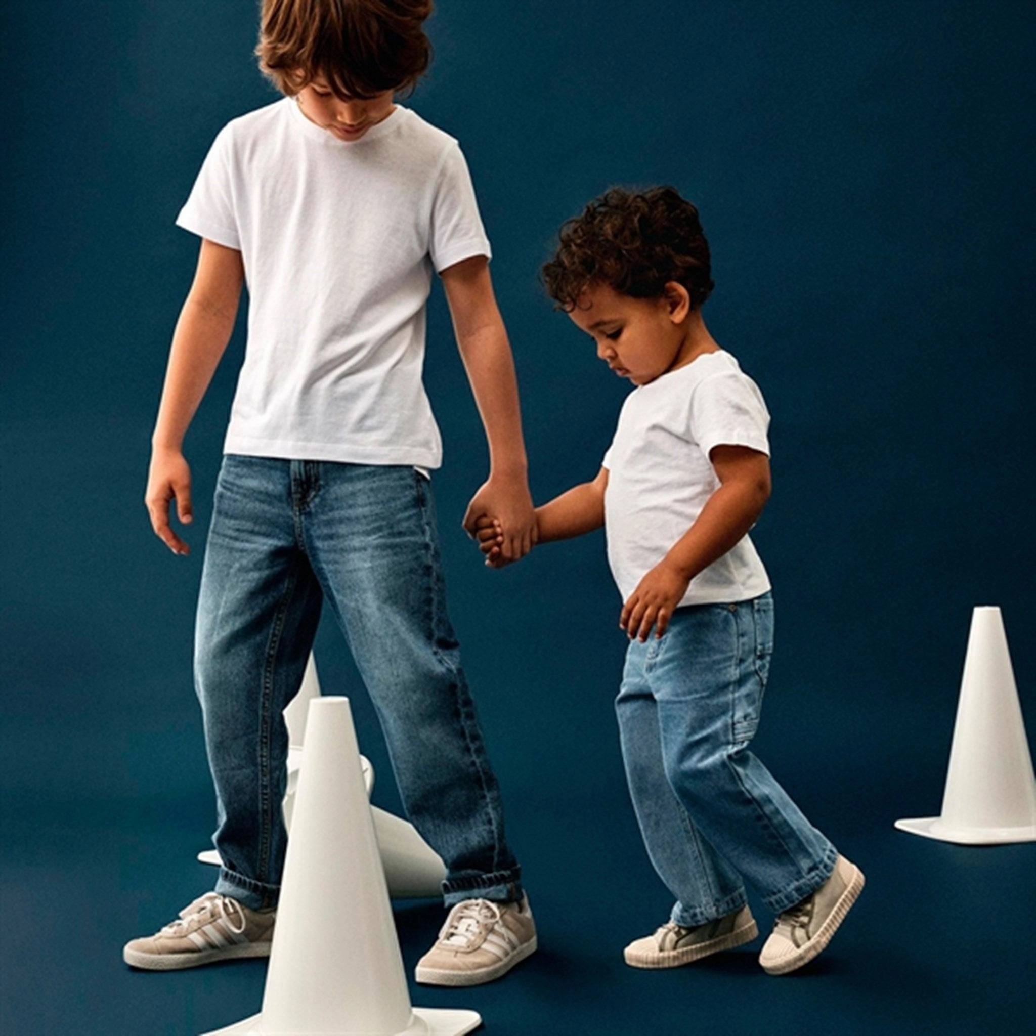 Name it Medium Blue Denim Ryan Straight Jeans Noos Multi Pocket Design