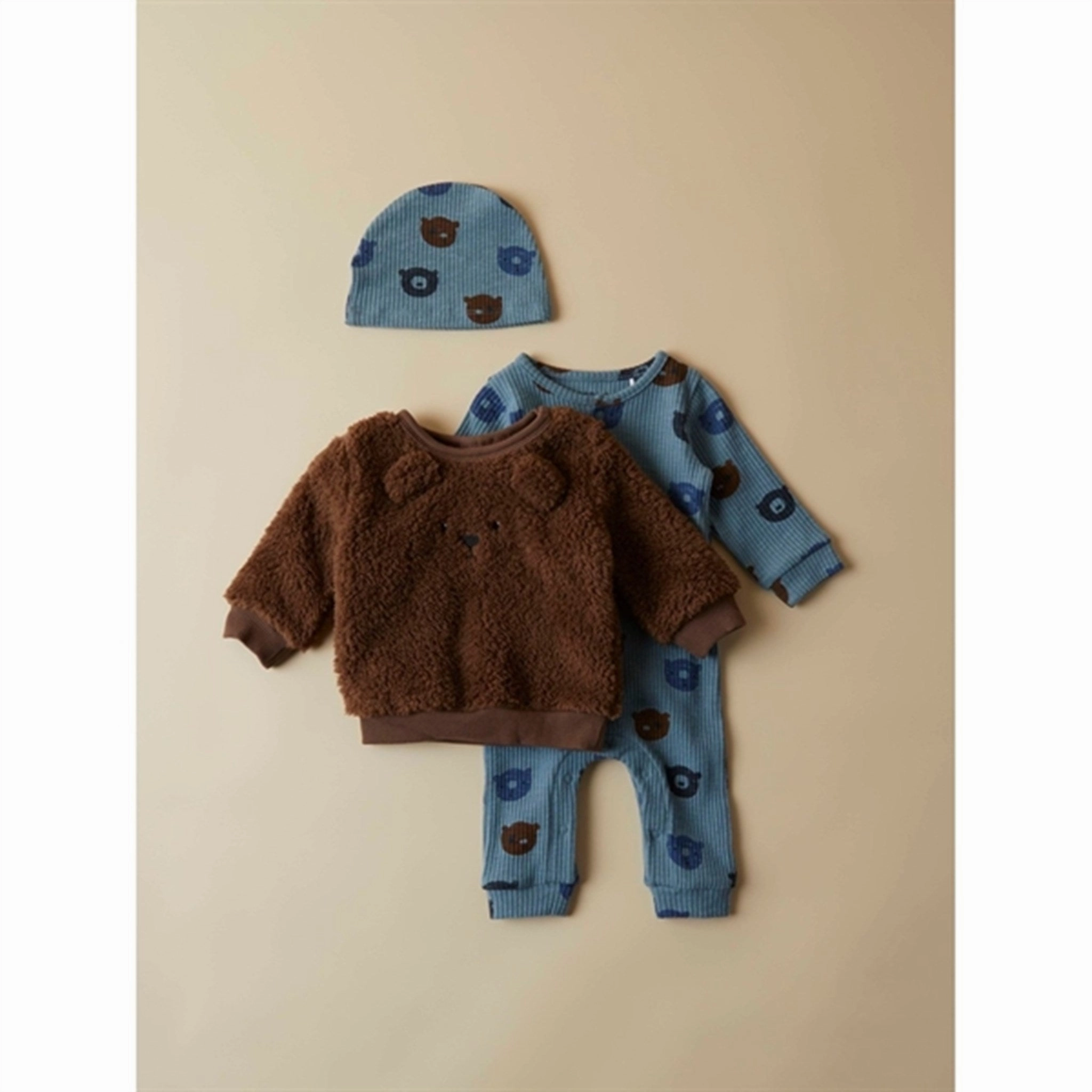 Everyday Essential Seamless Shoulder Construction Name it Mustang Sinai Teddy Blouse