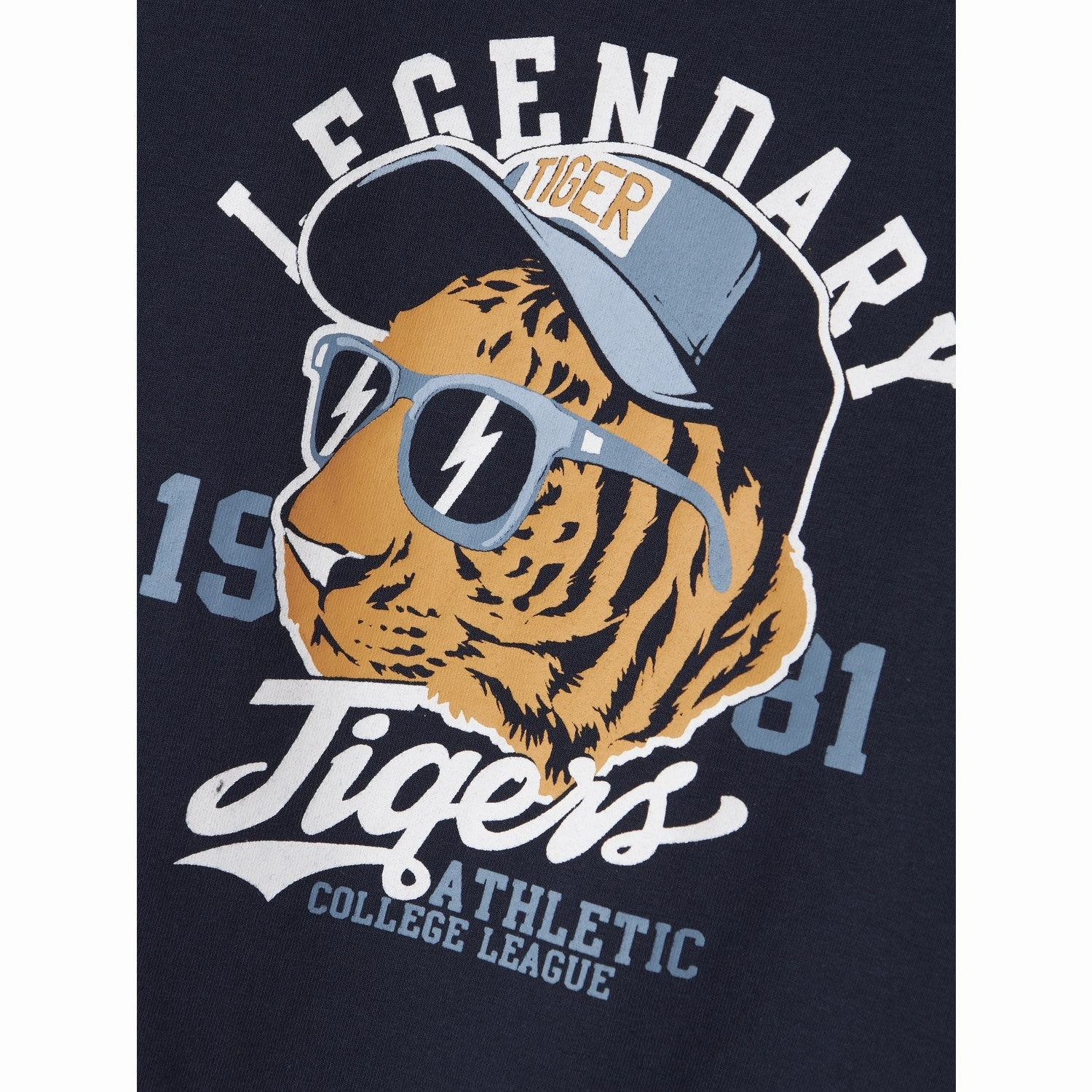 EthicalProduction Versatile Fit Name It Navy Blazer Tiger Nmmvux Ss Top