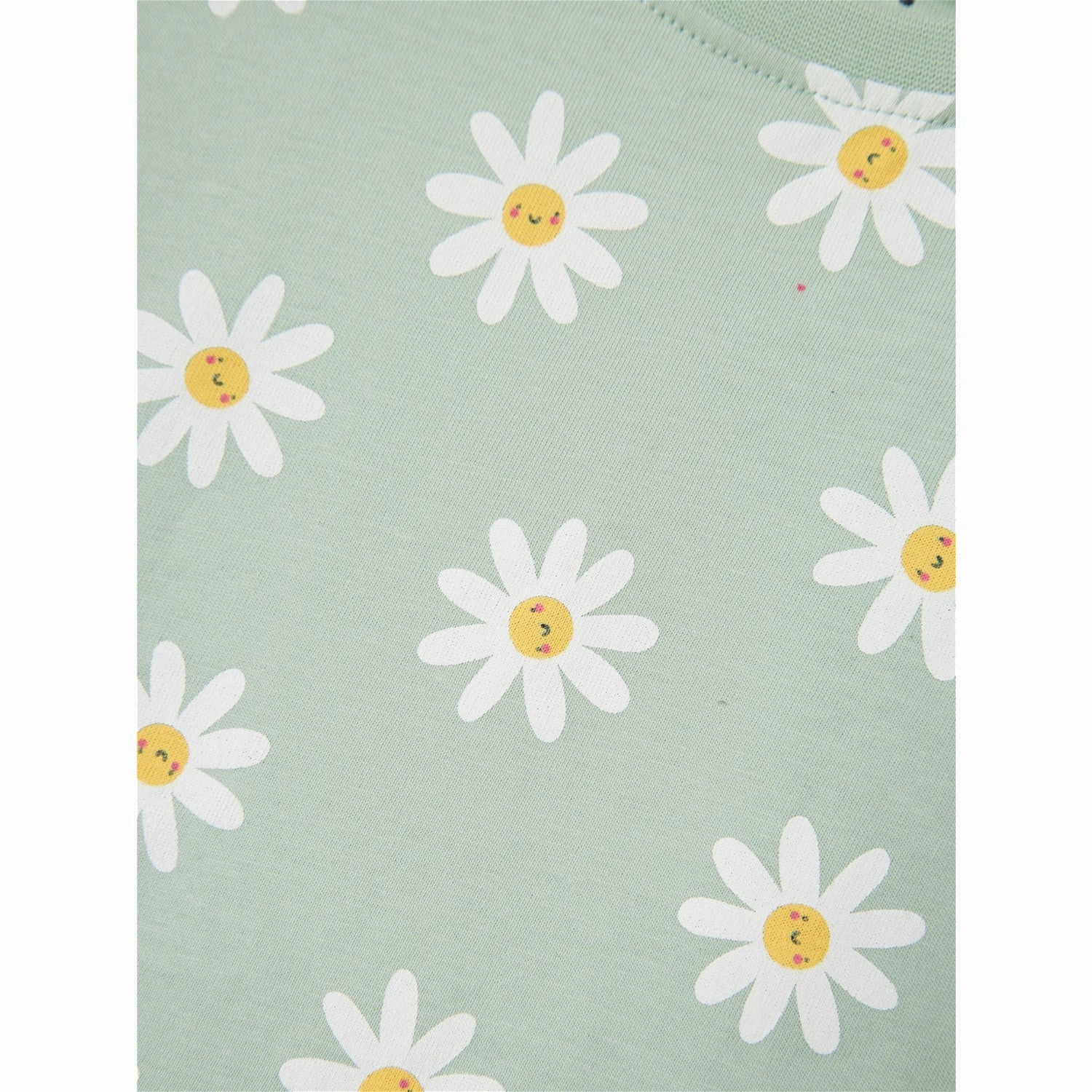 OdorResistant Relaxed Comfort Look Name It Silt Green Daisy Flowers Vigga T-Shirt