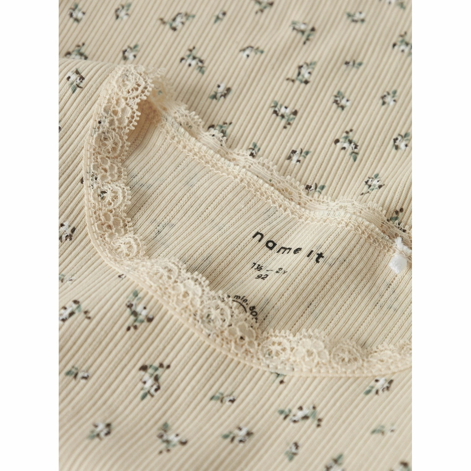 Name It Sun Kiss Hoise Slim T-Shirt Travel Style City Fashion