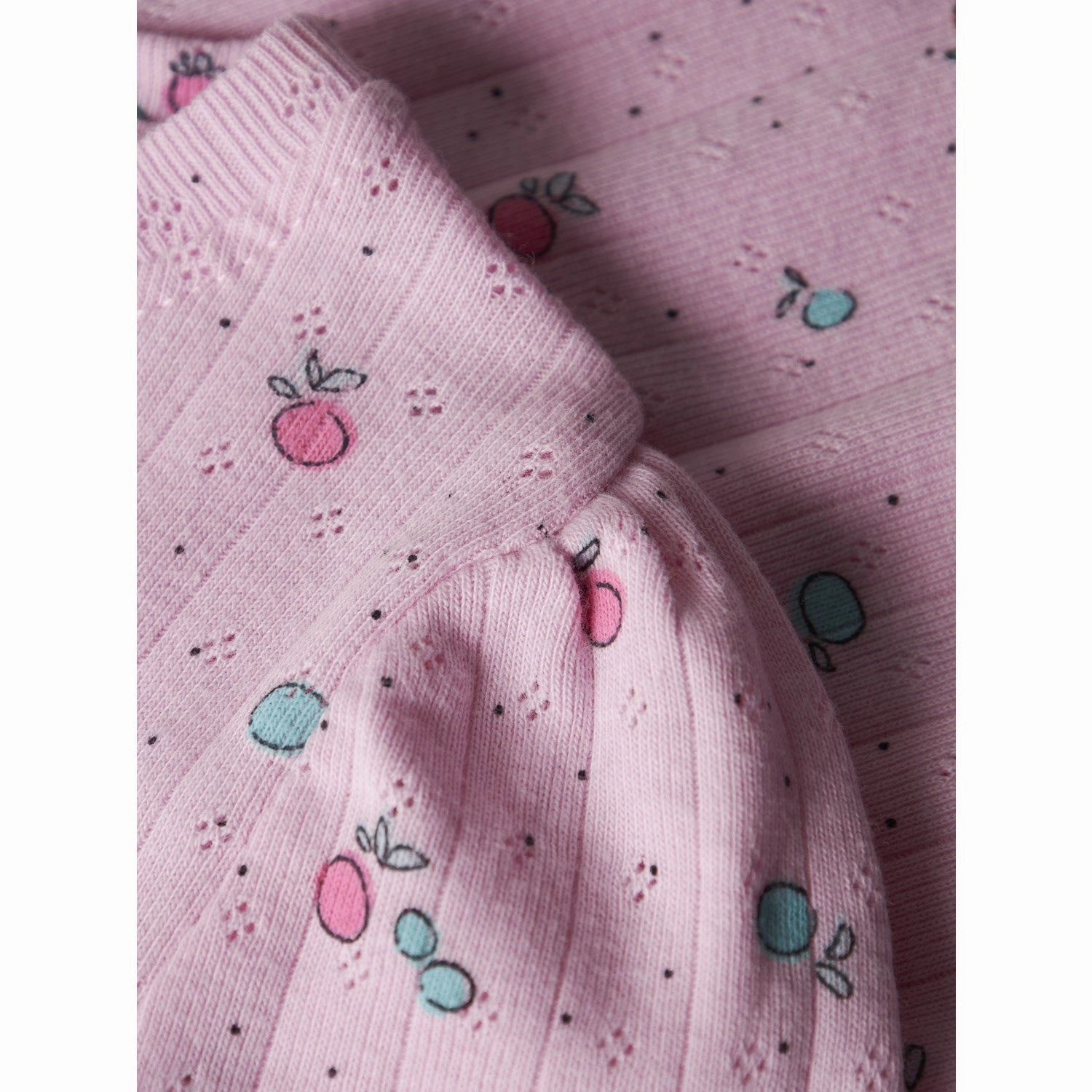 Comfort and Breathable Light Fit Name It Sweet Dreams Nmfhamanda Ss Slim Top Pb