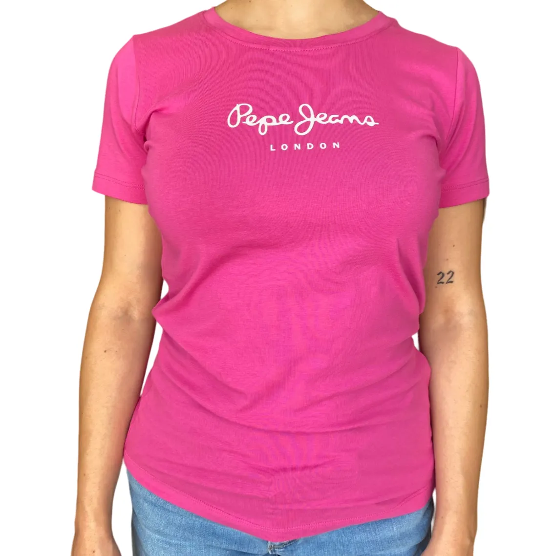 Gym workout Pepe Jeans maglietta slim manica corta da donna con logo stampato New Virginia PL505202 378 rosa scuro