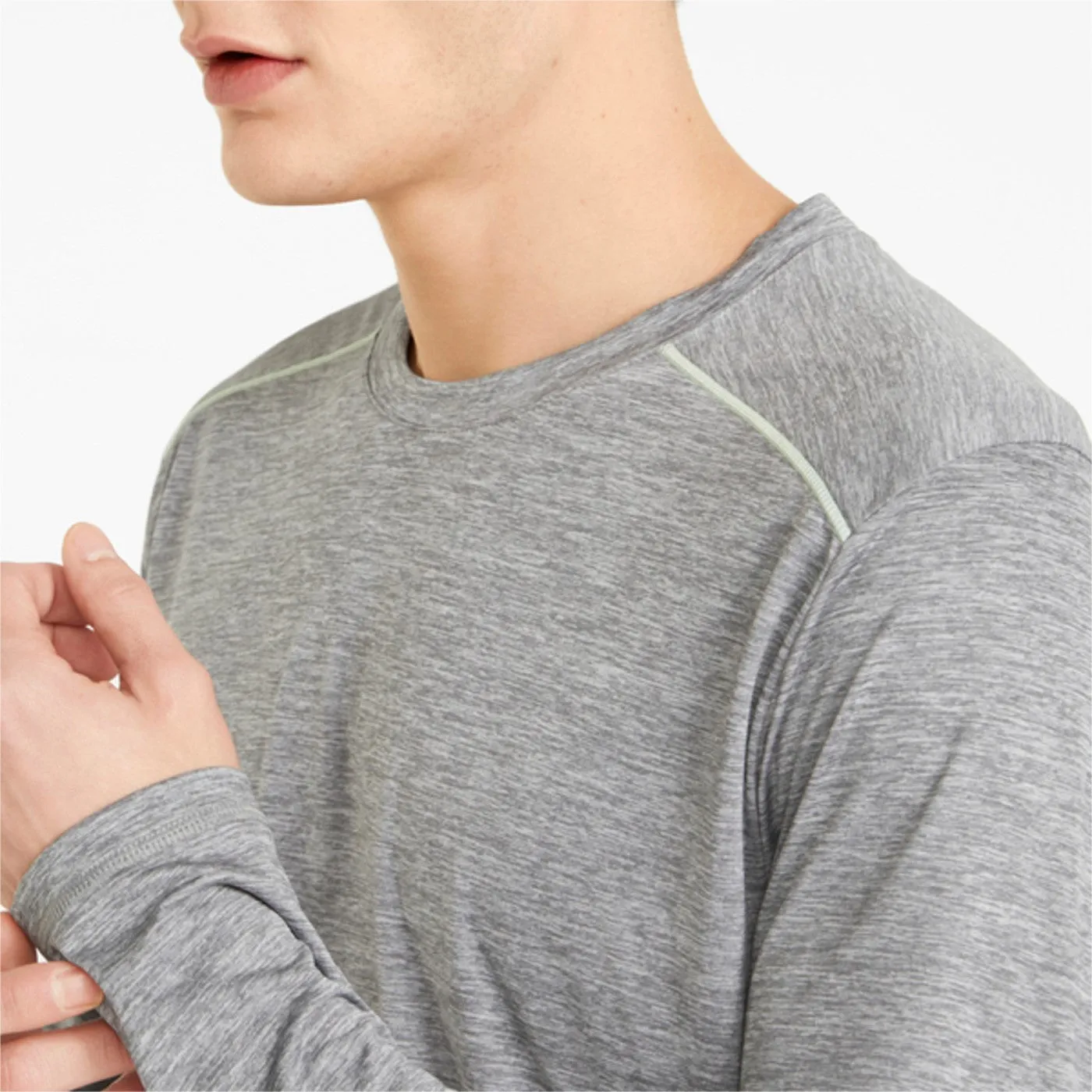 Puma T-shirt Run manica lunga 521403 03 medium gray heather Non Restrictive Fit Premium Cotton Blend