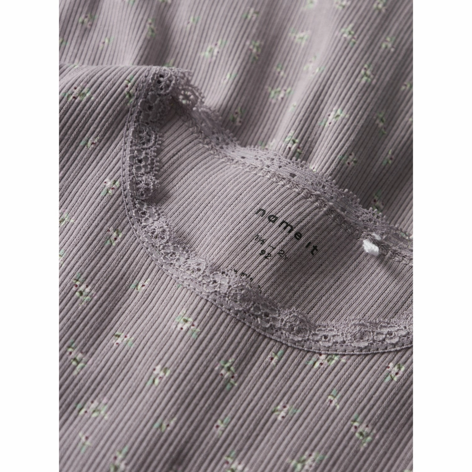 Comfort and Elegance Basic Mood Name It Purple Dove Hoise Slim Dress