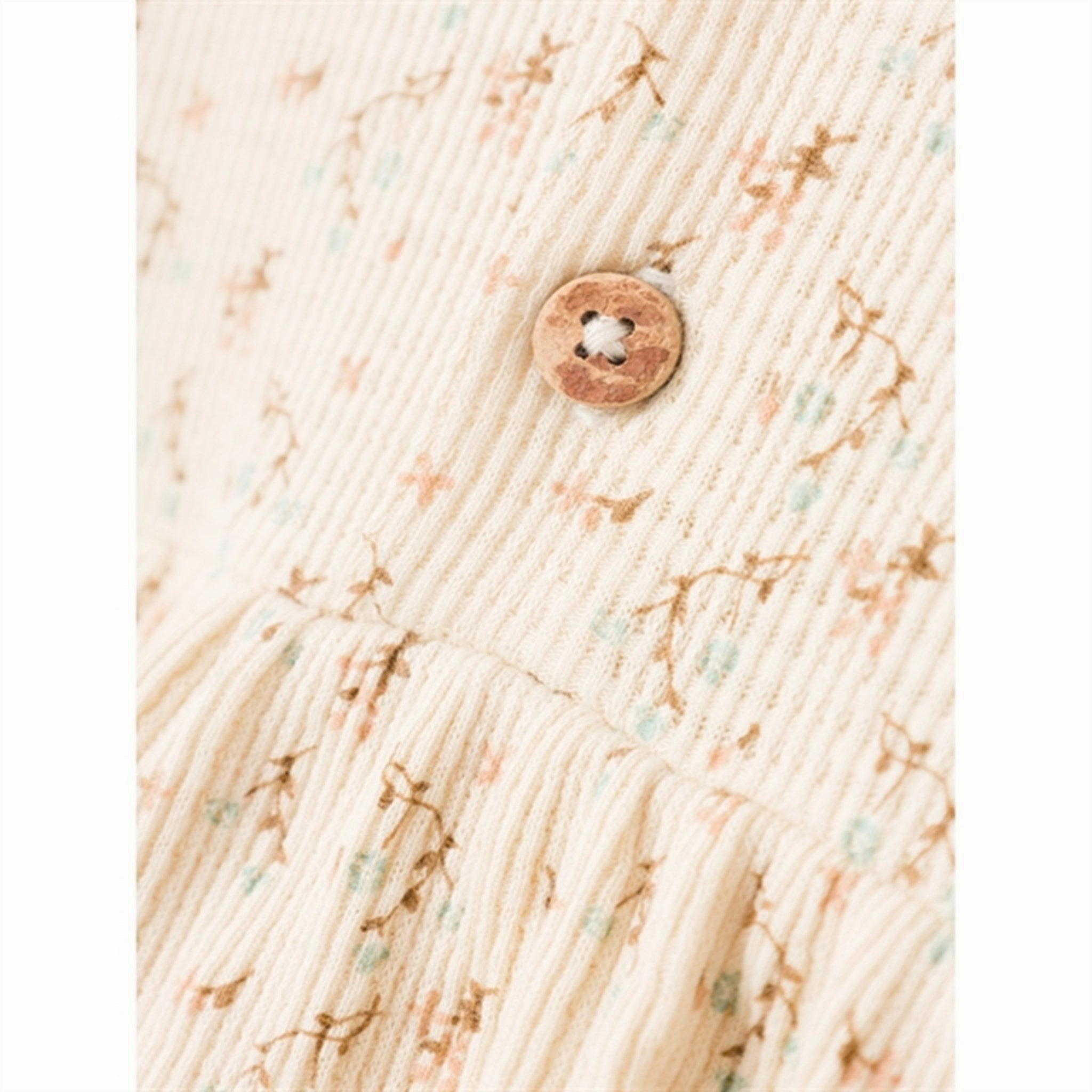 Lil'Atelier Fog Thida Body Dress Modern Design