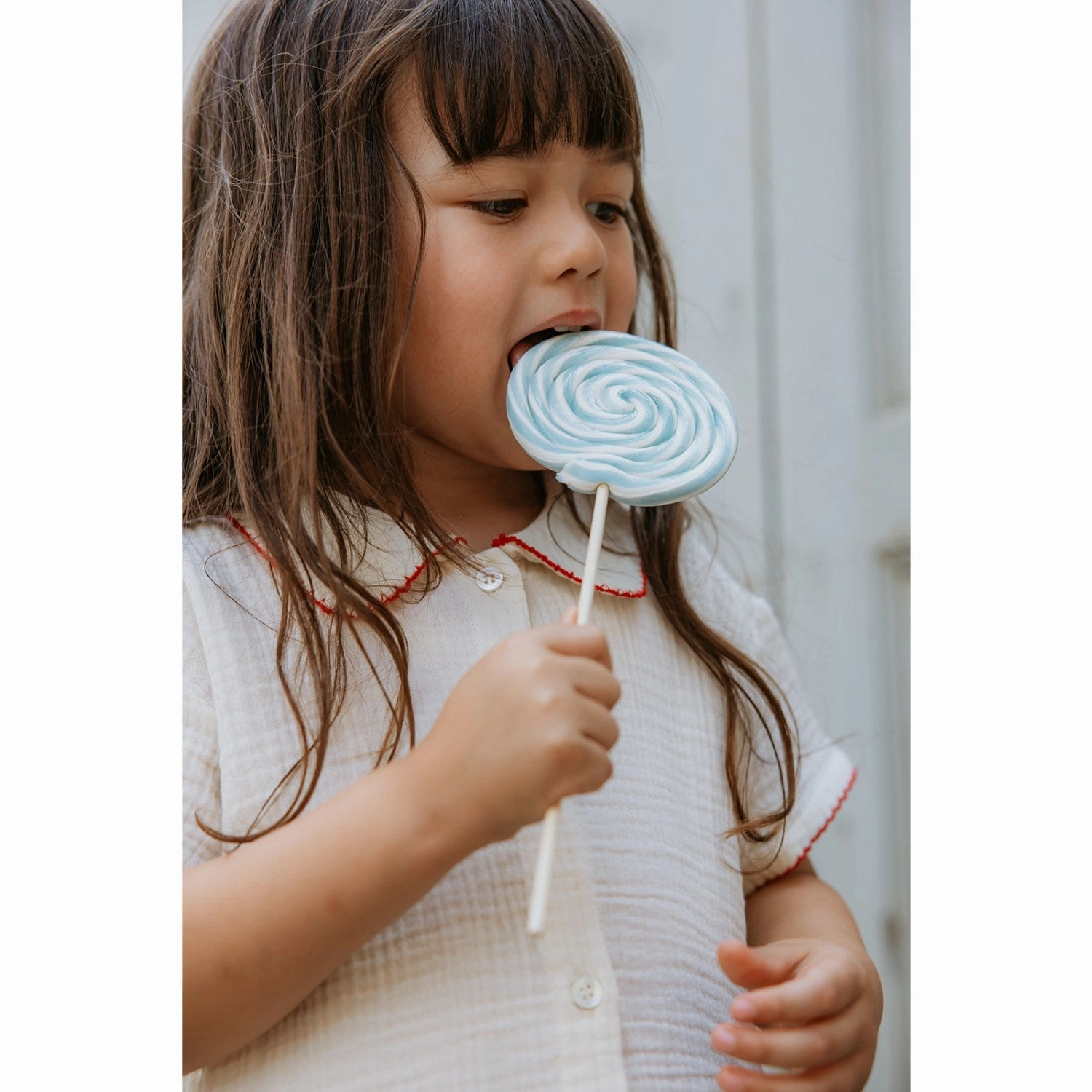 Lalaby Vanilla Barbara Shirt Hidden Button Placket