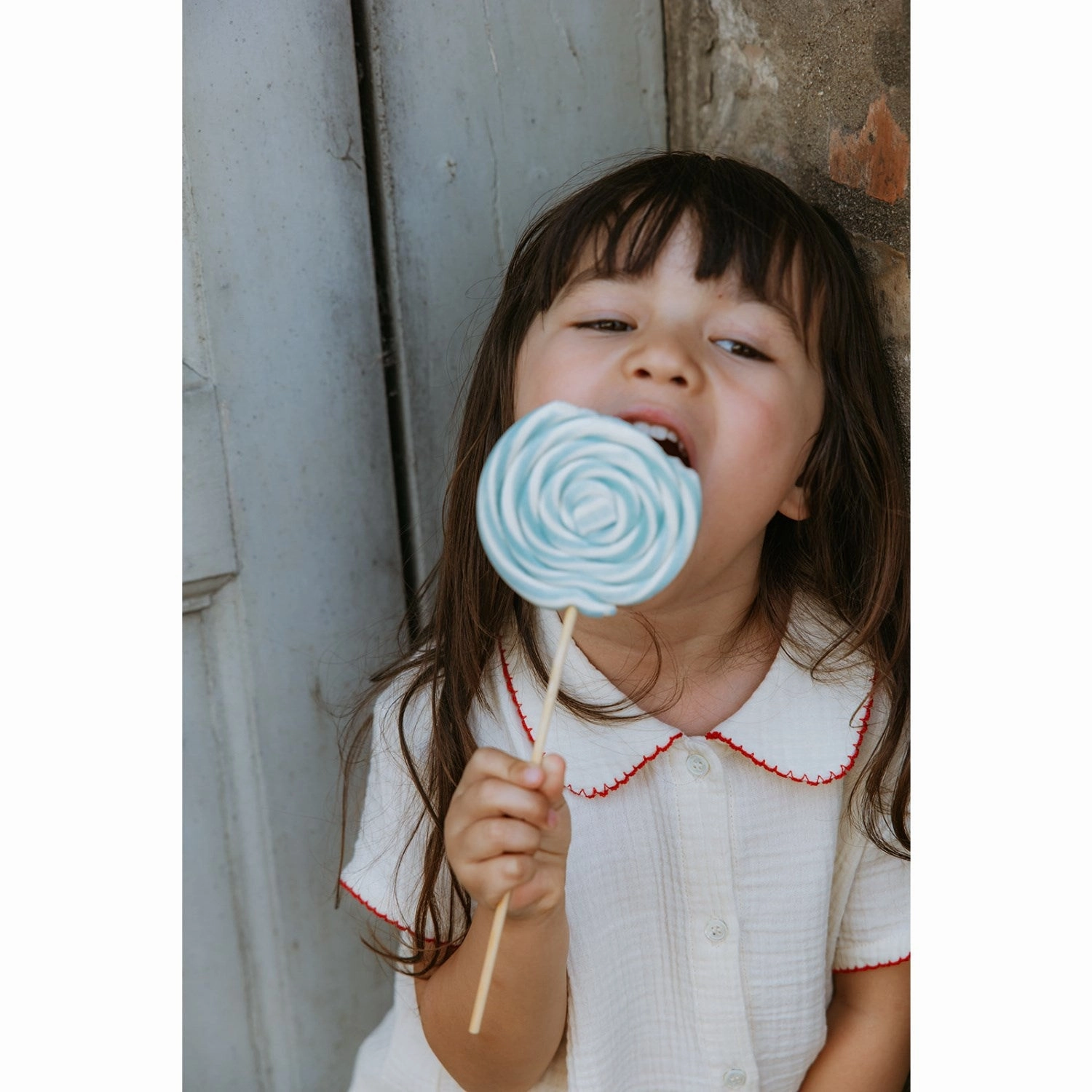 Lace Accent Lalaby Vanilla Barbara Shirt