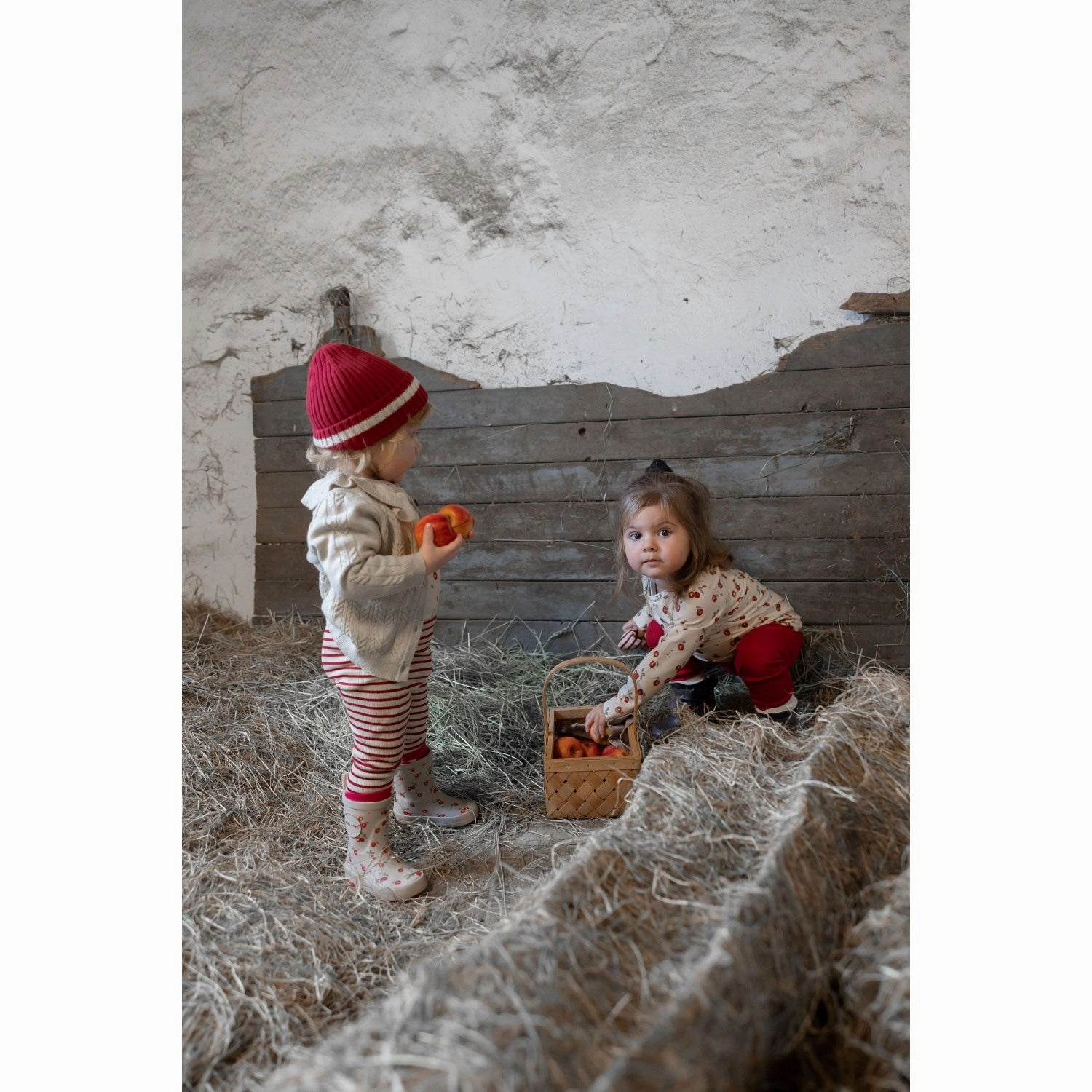 Petite Cut Multi Layer Stitching Petit Piao Apple Aop Blouse Printed