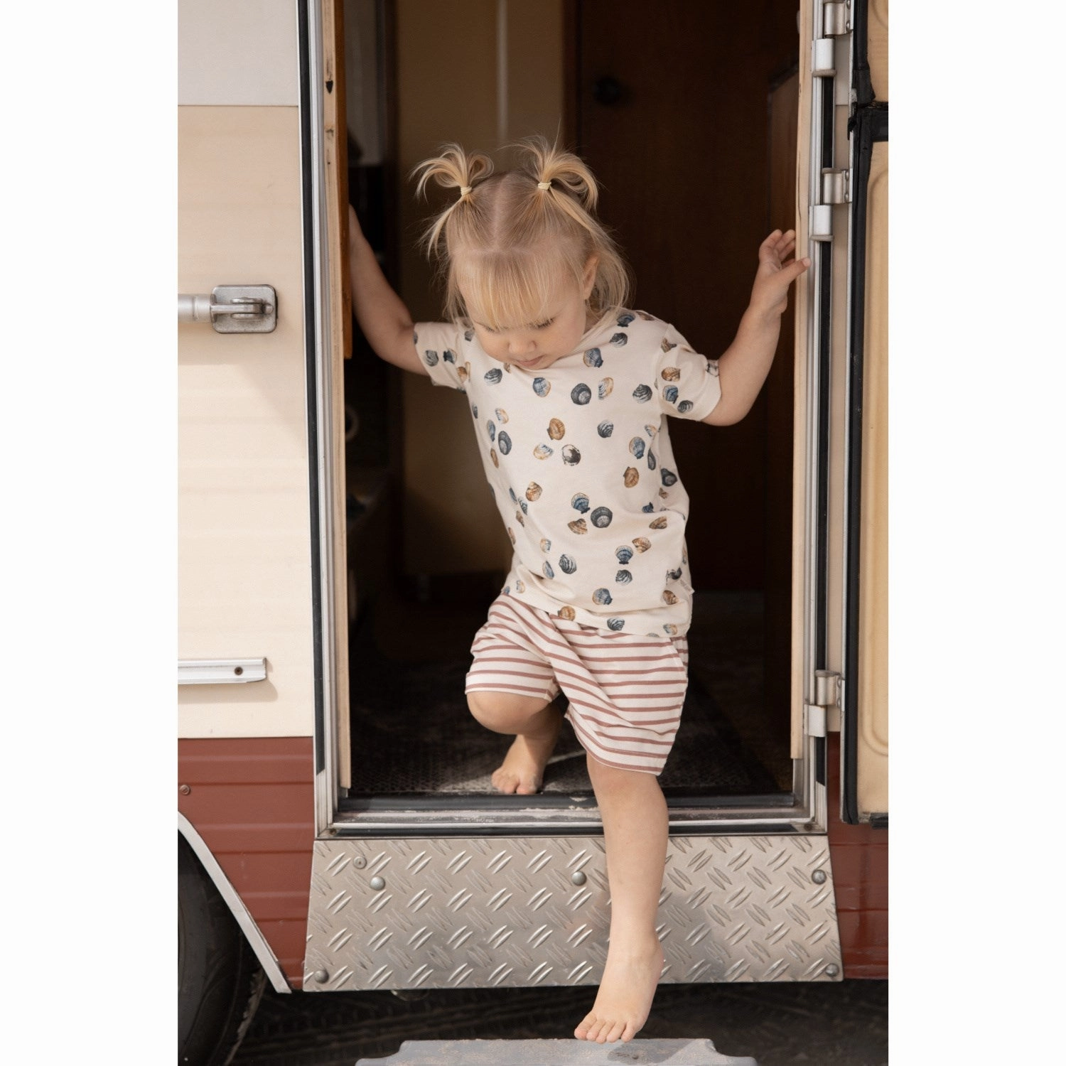 Petit Piao Clam T-Shirt S/S Baggy Sum Printed Cozy Comfort Look