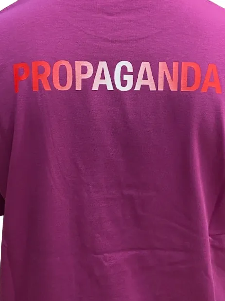 dry cleanable Modern Style Propaganda maglietta manica corta da uomo con logo Gradient 23SSPRTS679 viola