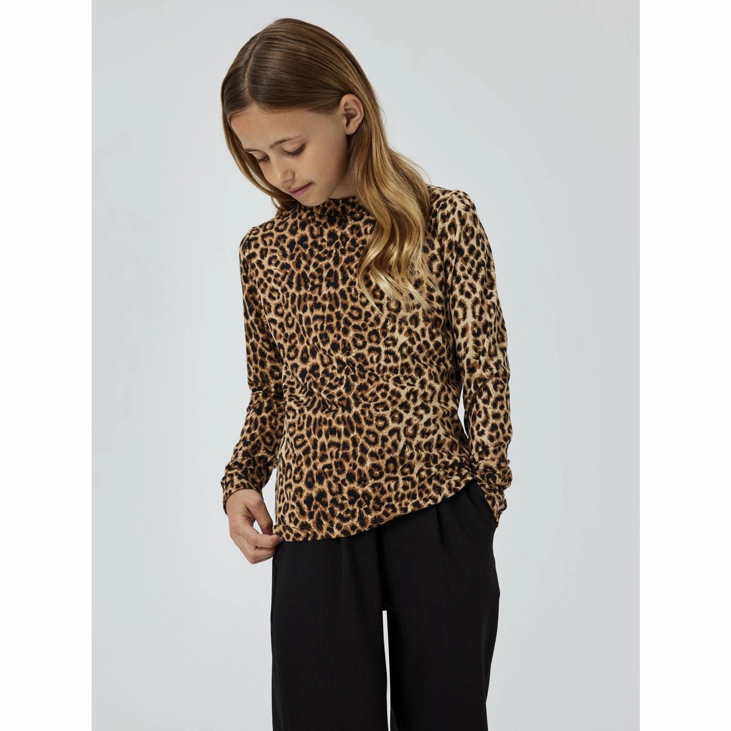 Moisture Wicking Material Must-Have Item Name It Black Nuni Blouse