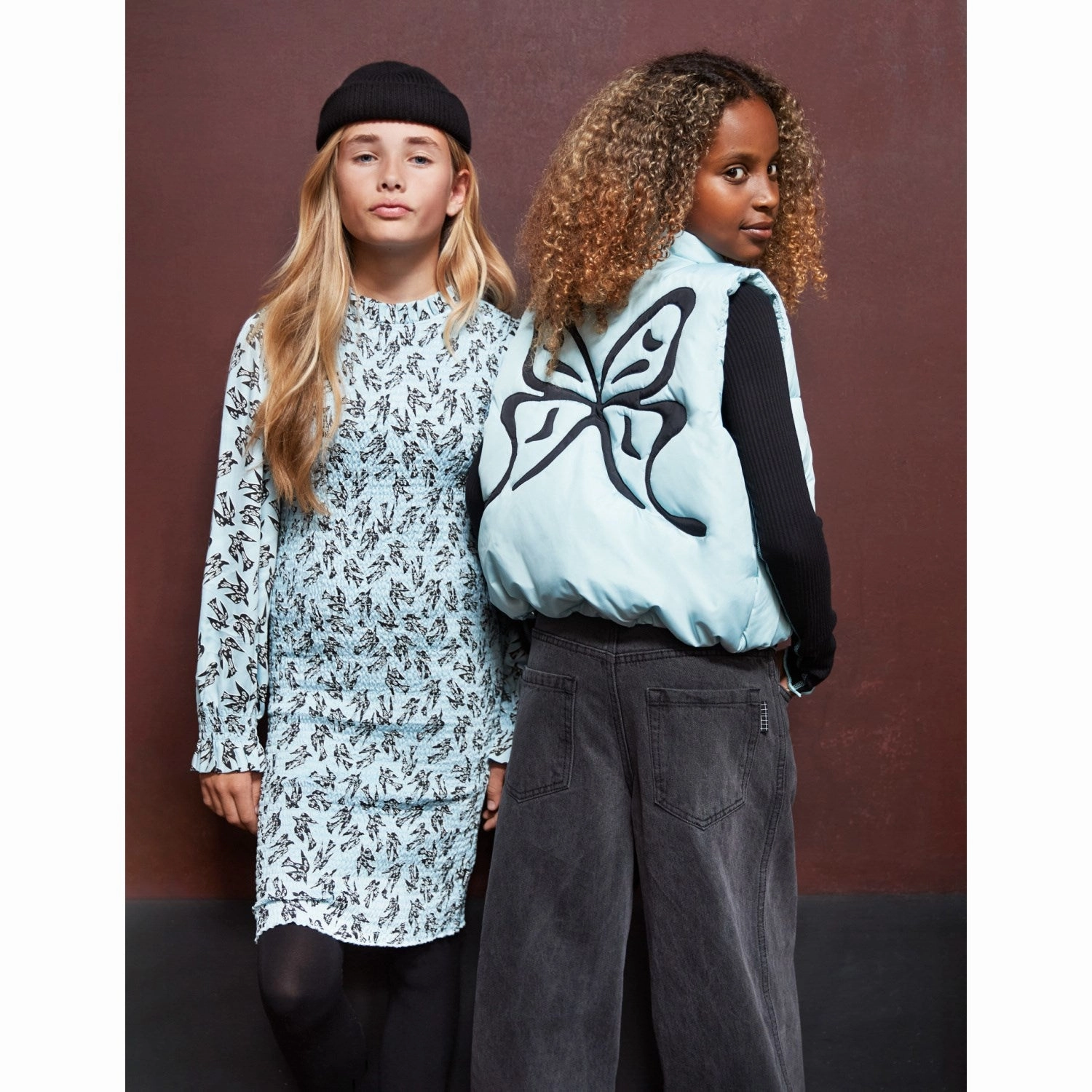 Mountain Retreat Soft touch finish Molo Black Ruya Blouse