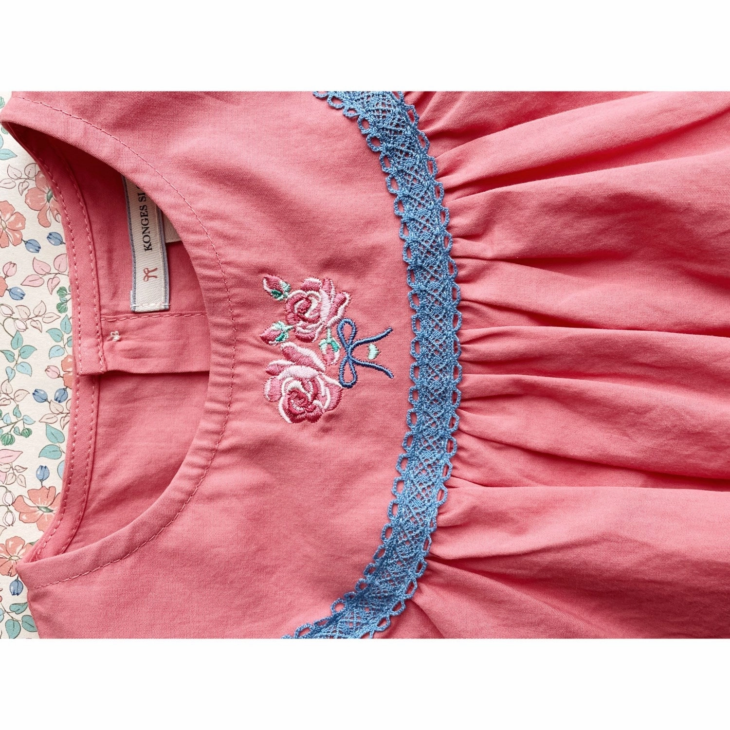 Konges Sl?jd Strawberry Ice Nella Romper GOTS Urban Model