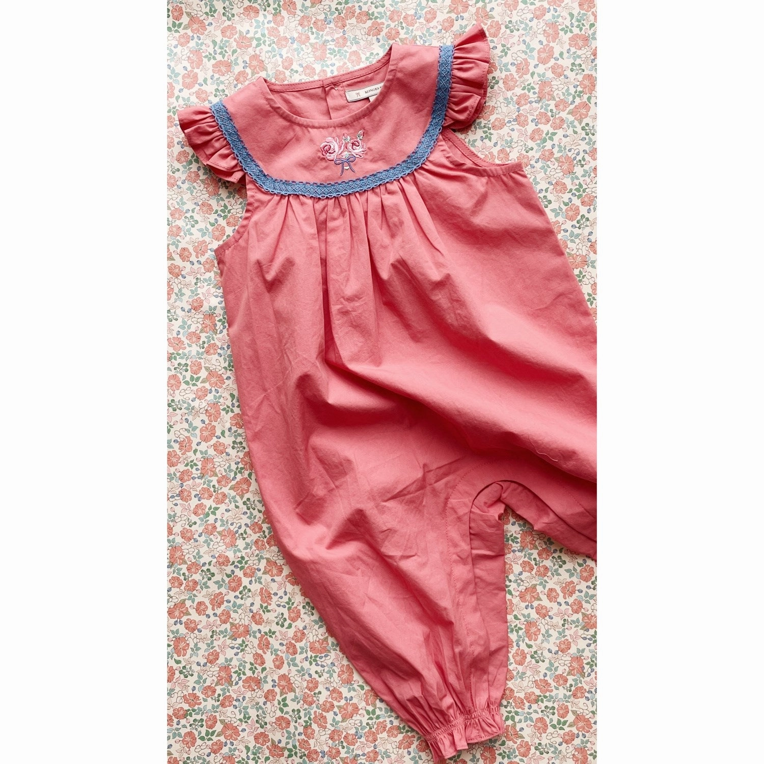 Konges Sl?jd Strawberry Ice Nella Romper GOTS Casual Elegant Travel Men