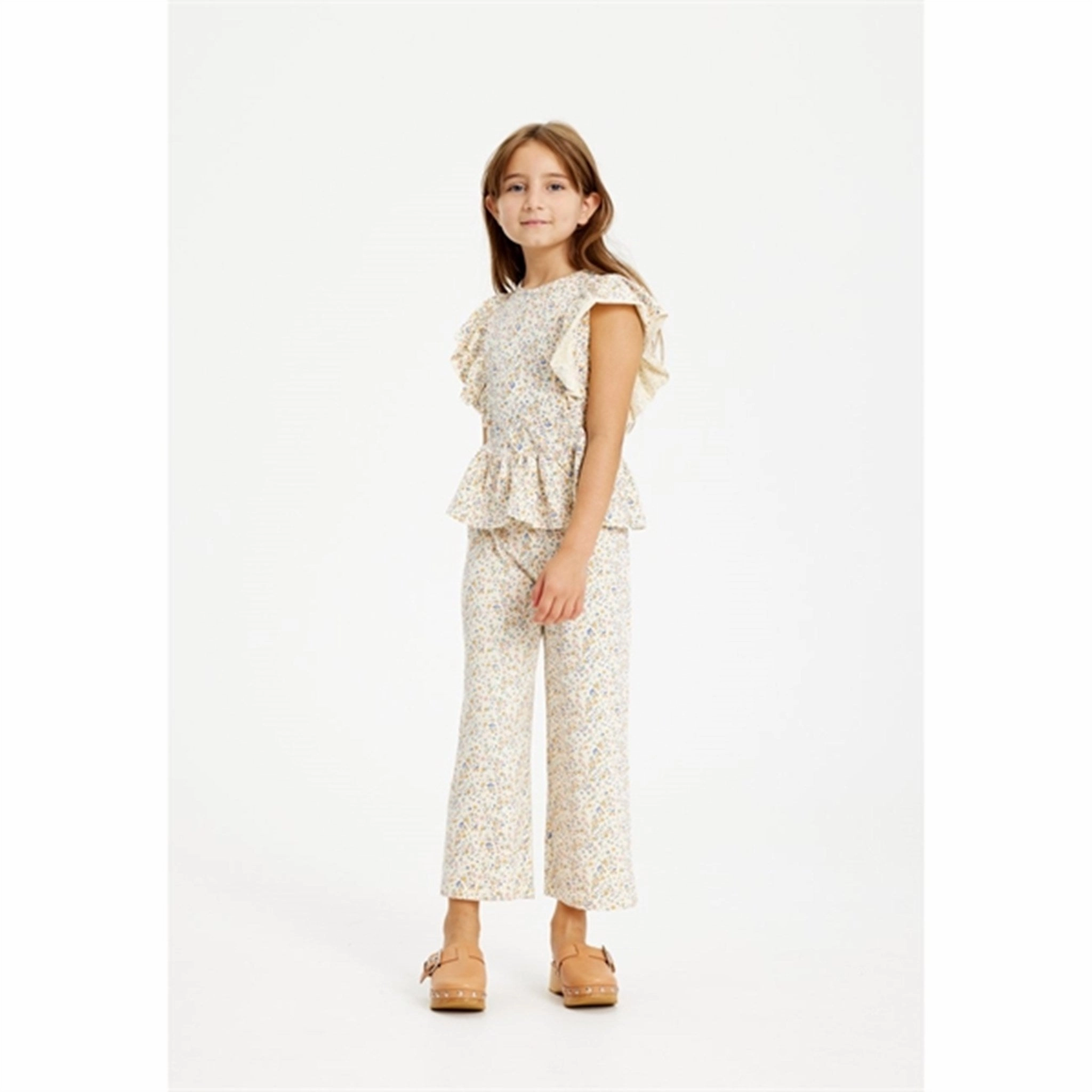 Trendy Wedding Dinner Date THE NEW White Swan Tiny Flower AOP Geneva Culotte Jumpsuit